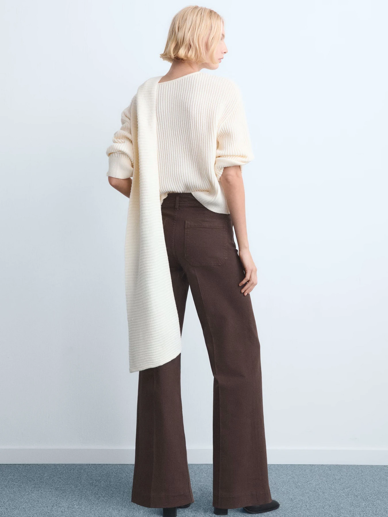 Джинси MANGO JESSIE модель 27061322_32 Джинси MANGO JESSIE модель 27061322_32 Фото