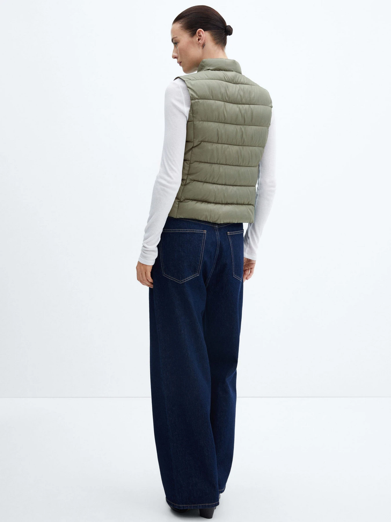 Куртки и дубленки MANGO BLANVEST модель 67092908_43 Фото