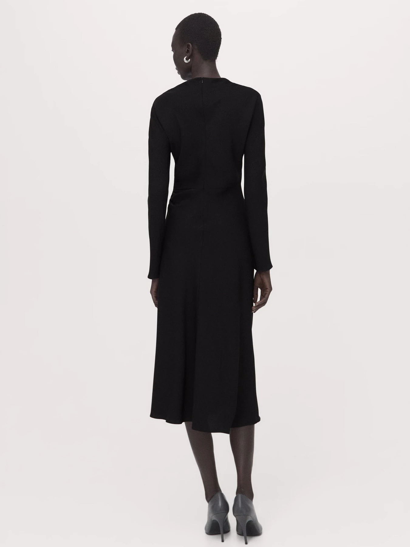 Сукні MANGO TIMOTHEE модель 27004097_99 Сукні MANGO TIMOTHEE модель 27004097_99 Фото
