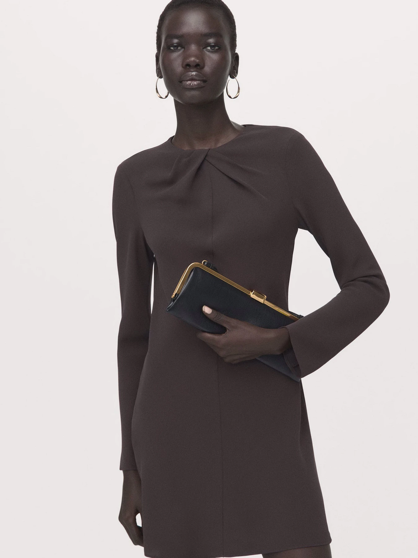 Платья MANGO SABI модель 27014090_30 Платья MANGO SABI модель 27014090_30 Фото