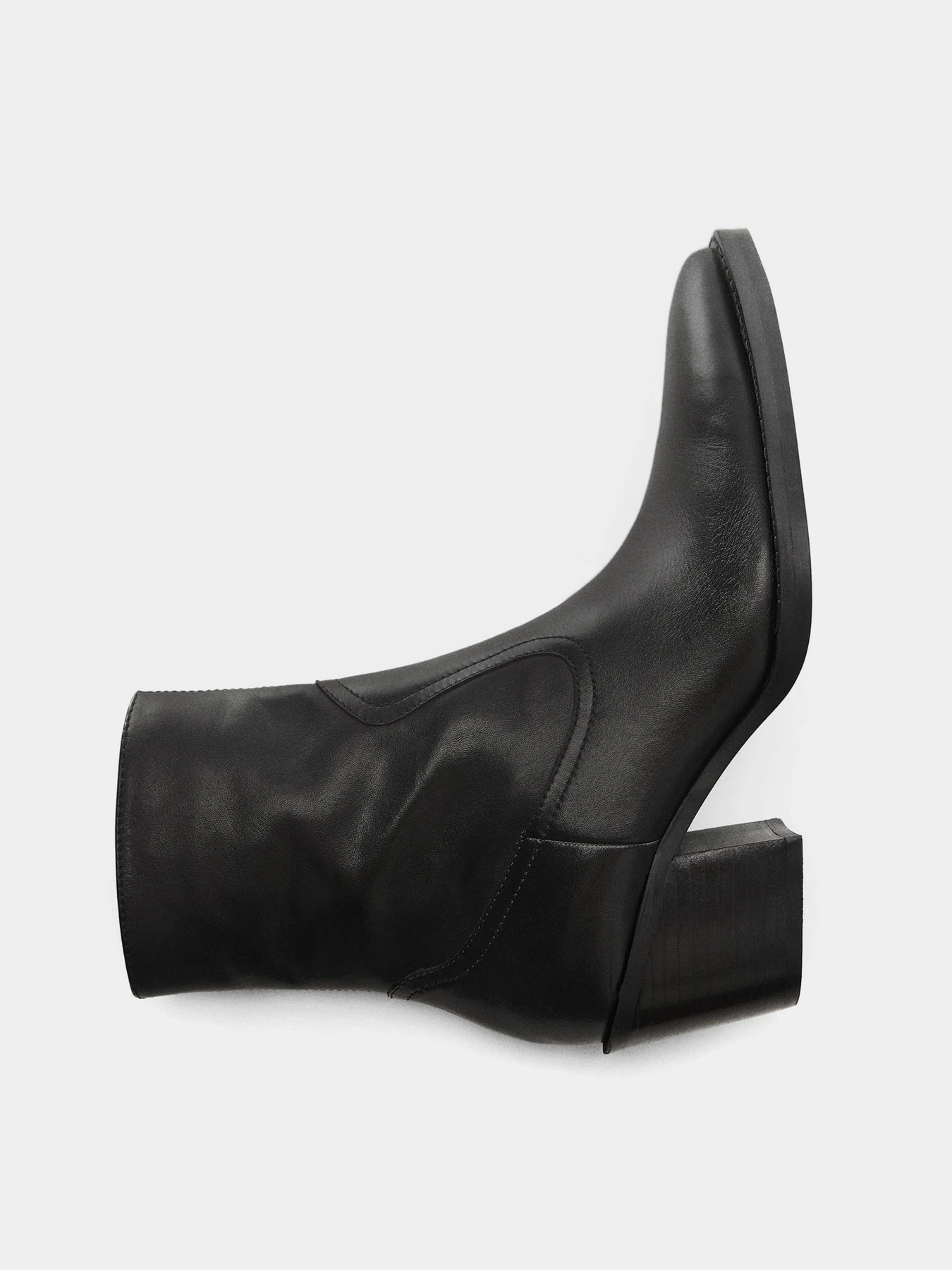 Ботинки и сапоги MANGO Coa модель 67070444_99 Ботинки и сапоги MANGO Coa модель 67070444_99 Фото