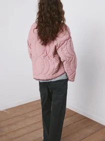 Куртки та дублянки MANGO ZIGZAG модель 27066713_85 Фото