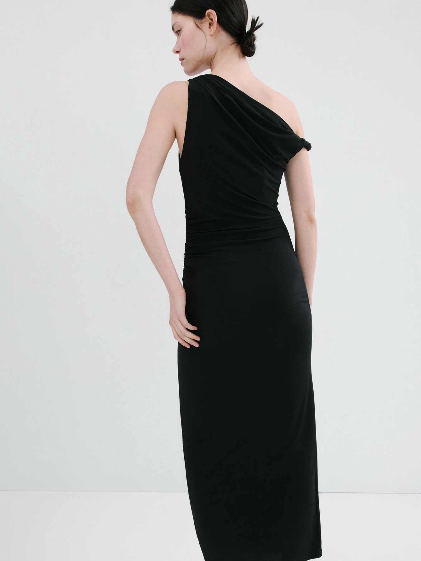 Сукні MANGO TORY модель 27055844_99 Сукні MANGO TORY модель 27055844_99 Фото