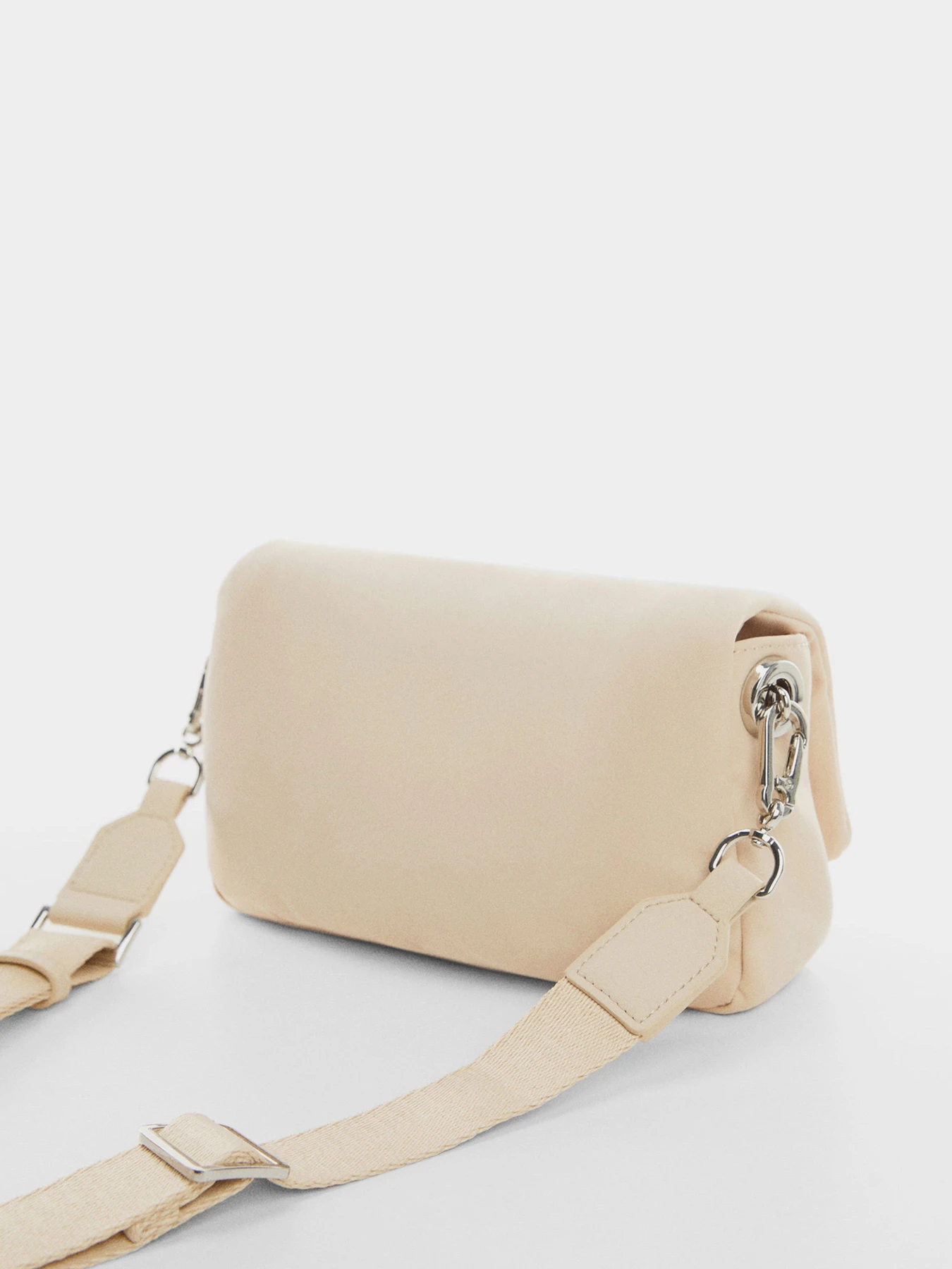 Сумки MANGO Gina модель 67000449_2 Сумки MANGO Gina модель 67000449_2 Фото