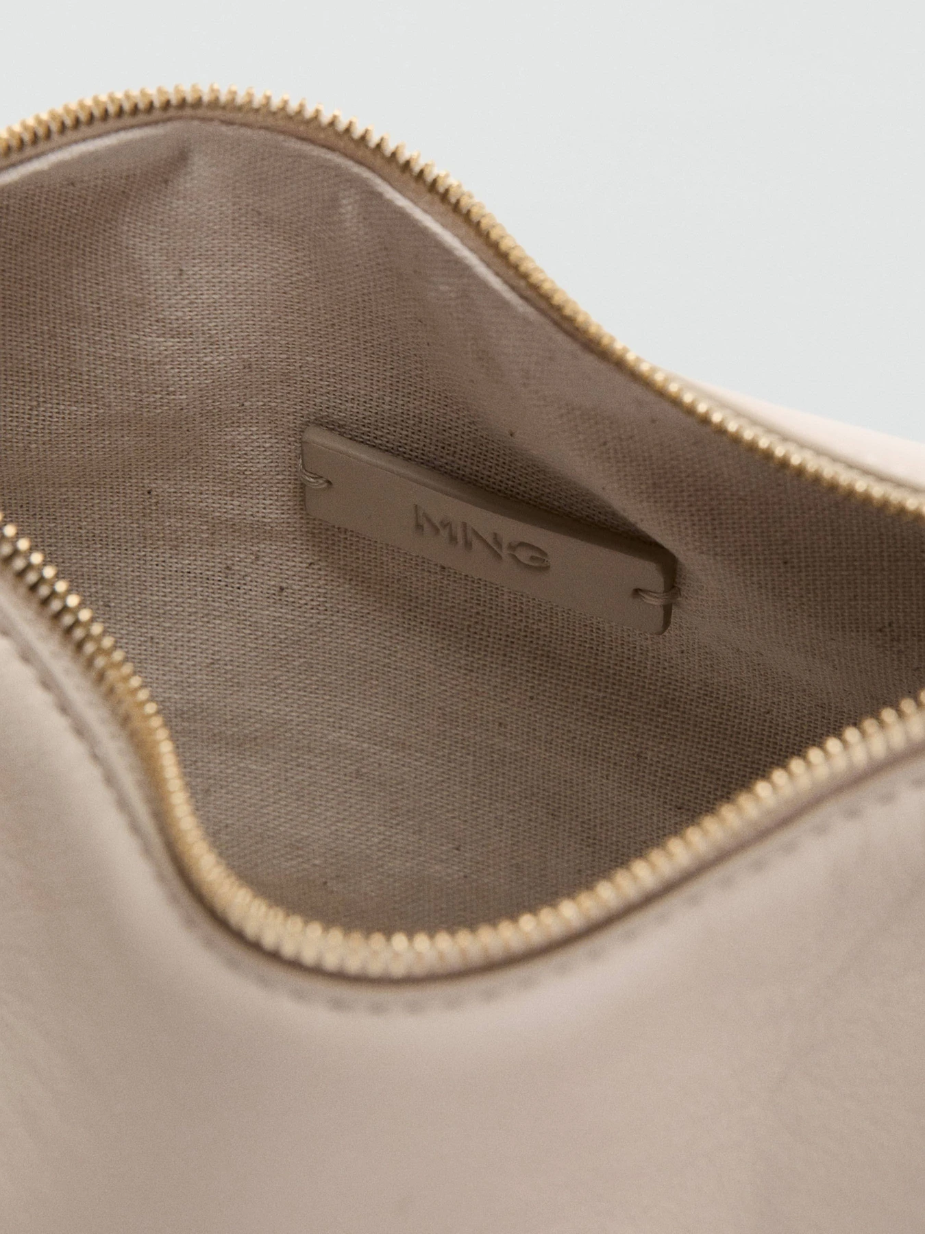 Сумки MANGO DELIA модель 27045981_2 Сумки MANGO DELIA модель 27045981_2 Фото