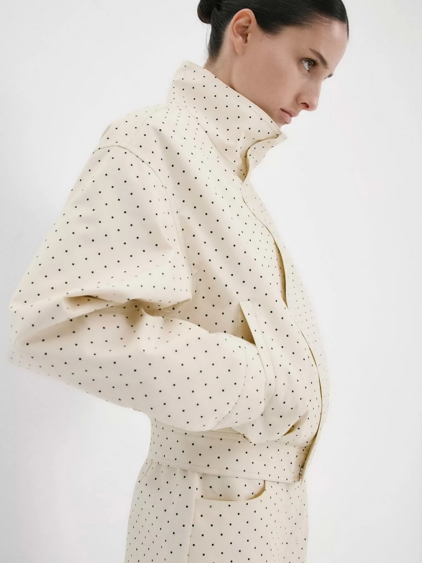 Куртки и дубленки MANGO DOTS модель 27027140_5 Куртки и дубленки MANGO DOTS модель 27027140_5 Фото