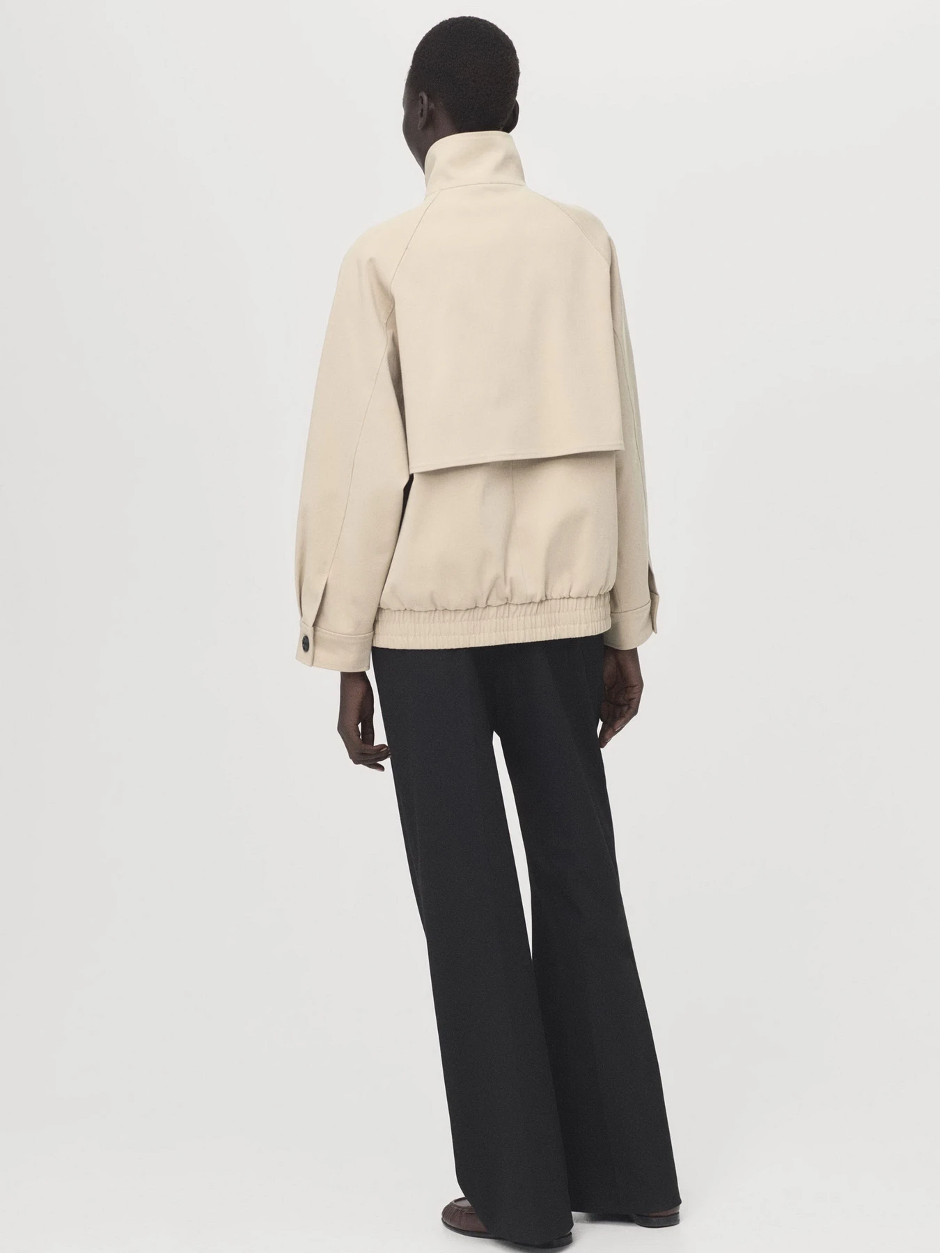 Куртки та дублянки MANGO CAPRI модель 27075820_6 Фото