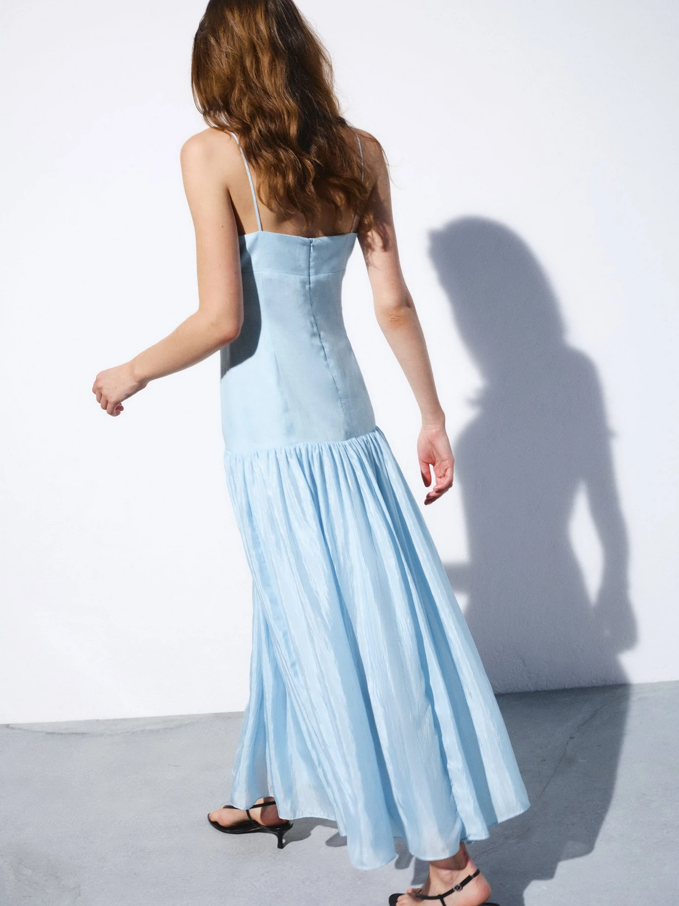 Сукні MANGO ARIES модель 27037802_50 Сукні MANGO ARIES модель 27037802_50 Фото