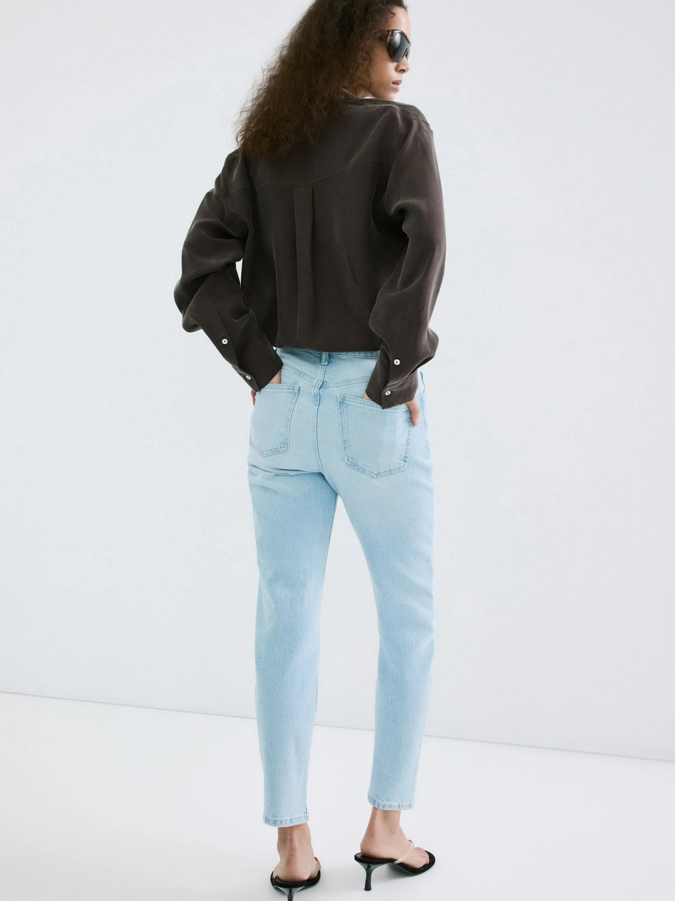 Джинсы MANGO NEWMOM модель 27027147_TC Фото