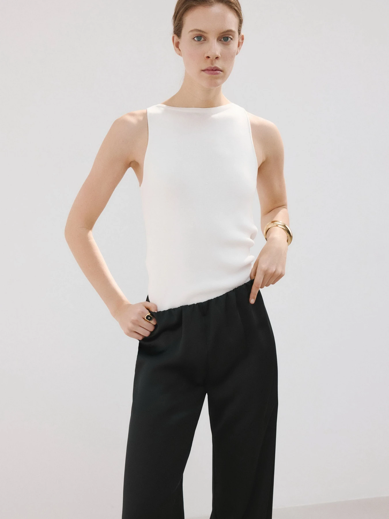 Штани MANGO LENA модель 27056751_99 Штани MANGO LENA модель 27056751_99 Фото