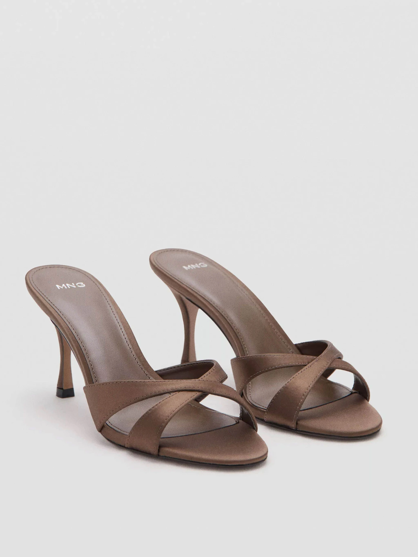Шльопанці MANGO модель 37011342_32 Шльопанці MANGO модель 37011342_32 Фото