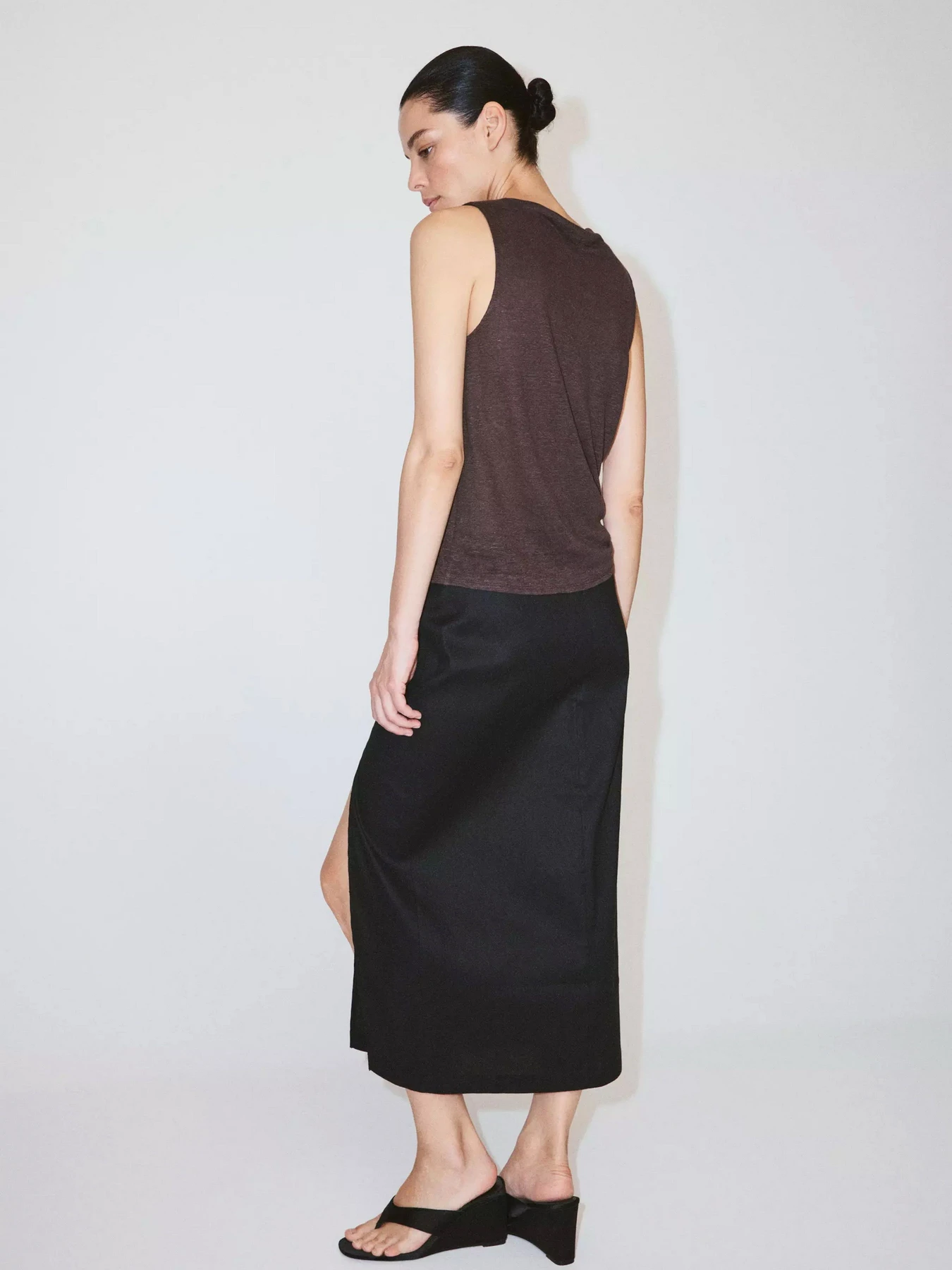Футболки и поло MANGO DRAP модель 37001421_30 Футболки и поло MANGO DRAP модель 37001421_30 Фото