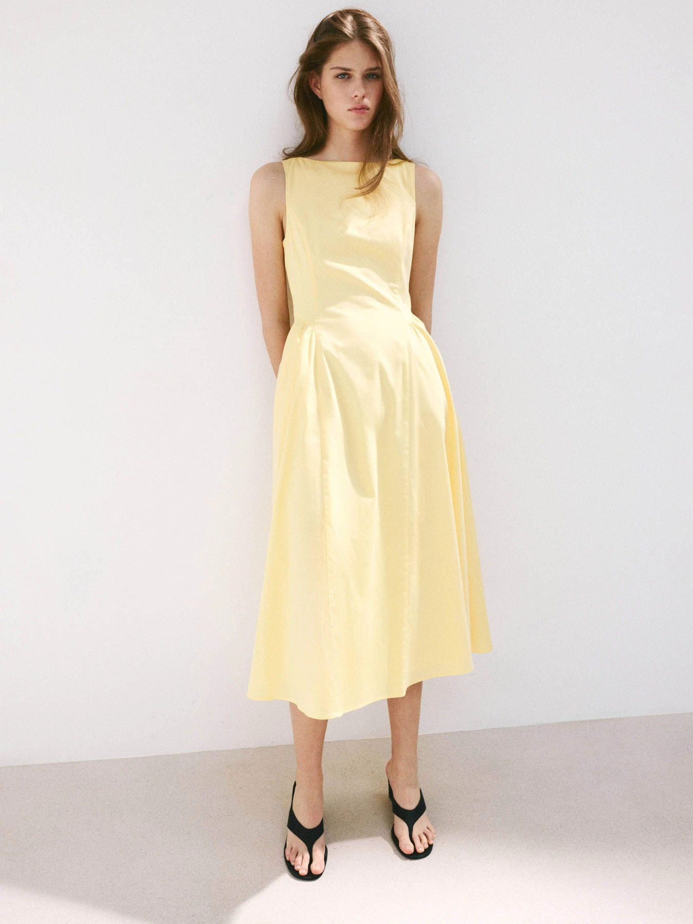 Сукні MANGO NICOLE модель 37011404_11 Сукні MANGO NICOLE модель 37011404_11 Фото