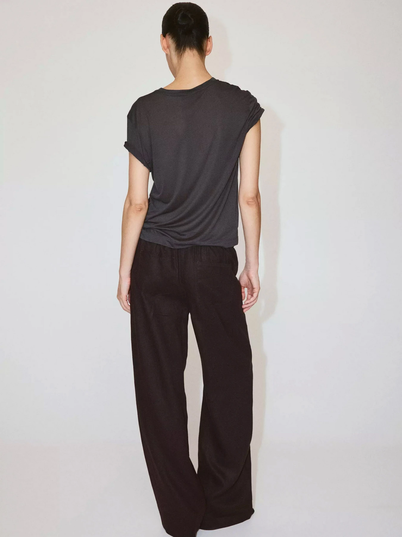 Брюки MANGO VERMUT модель 37041438_32 Брюки MANGO VERMUT модель 37041438_32 Фото