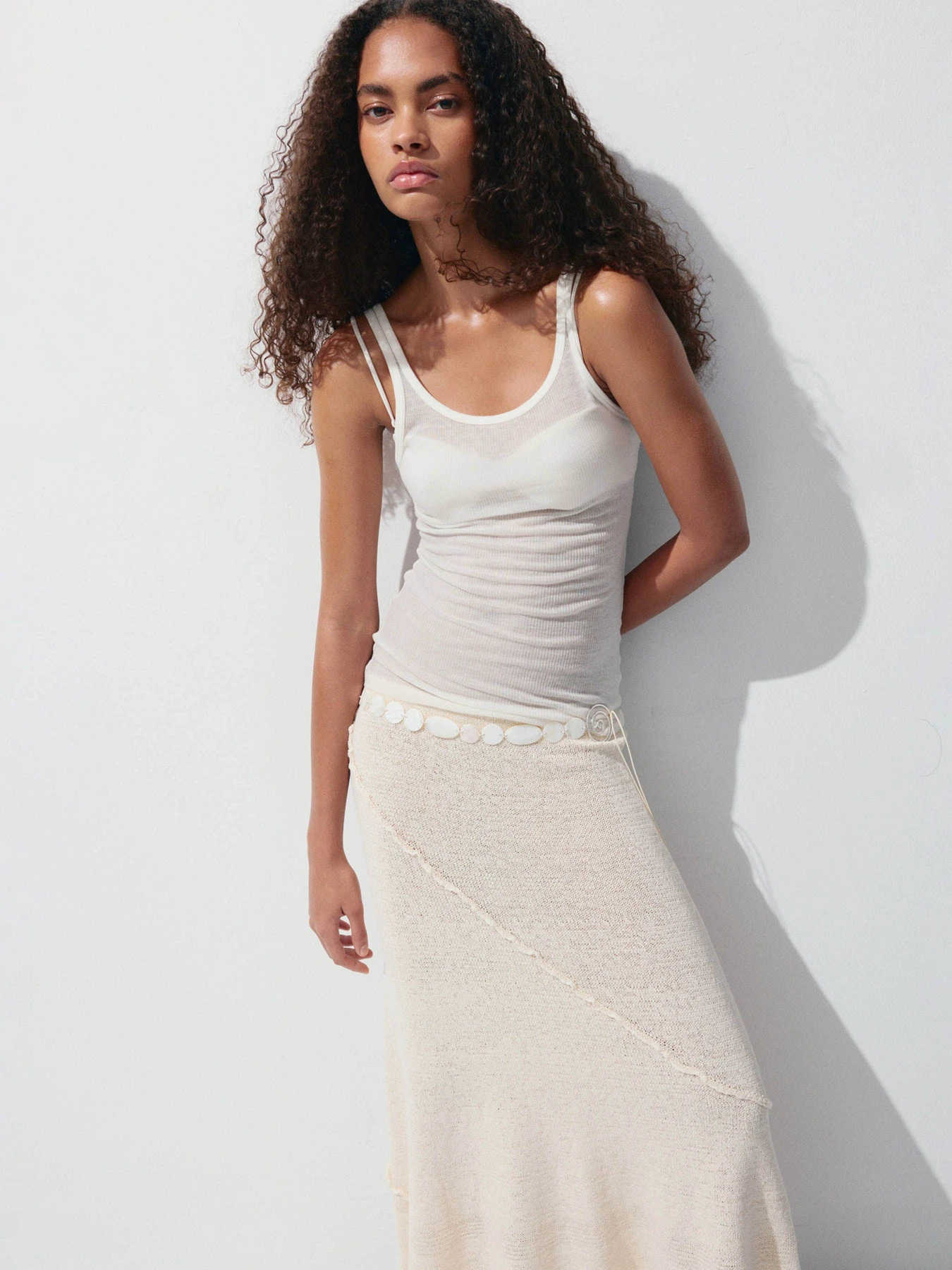 Платья MANGO AITANA модель 37061380_7 Платья MANGO AITANA модель 37061380_7 Фото