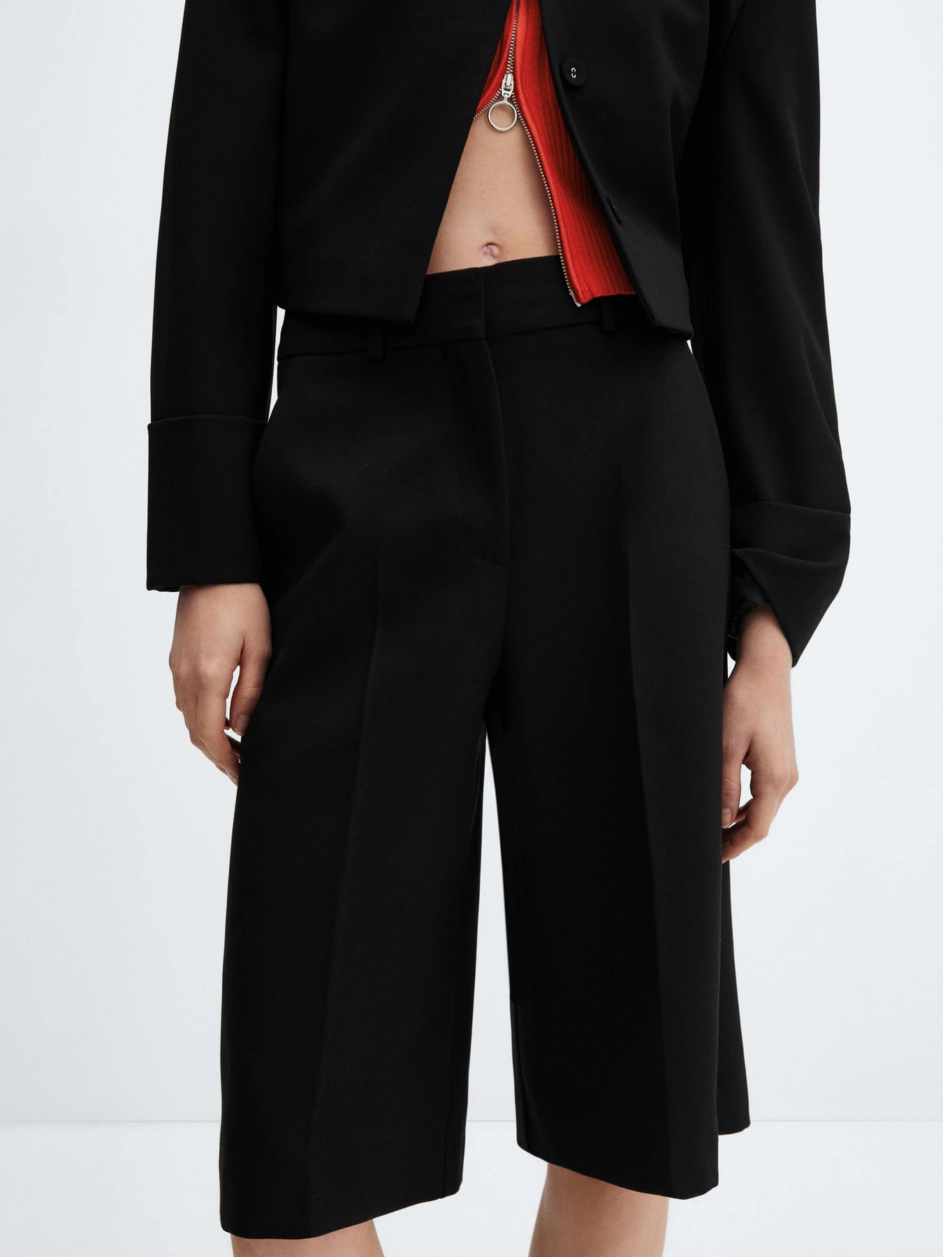 Шорти MANGO PAUL модель 67084474_99 Фото