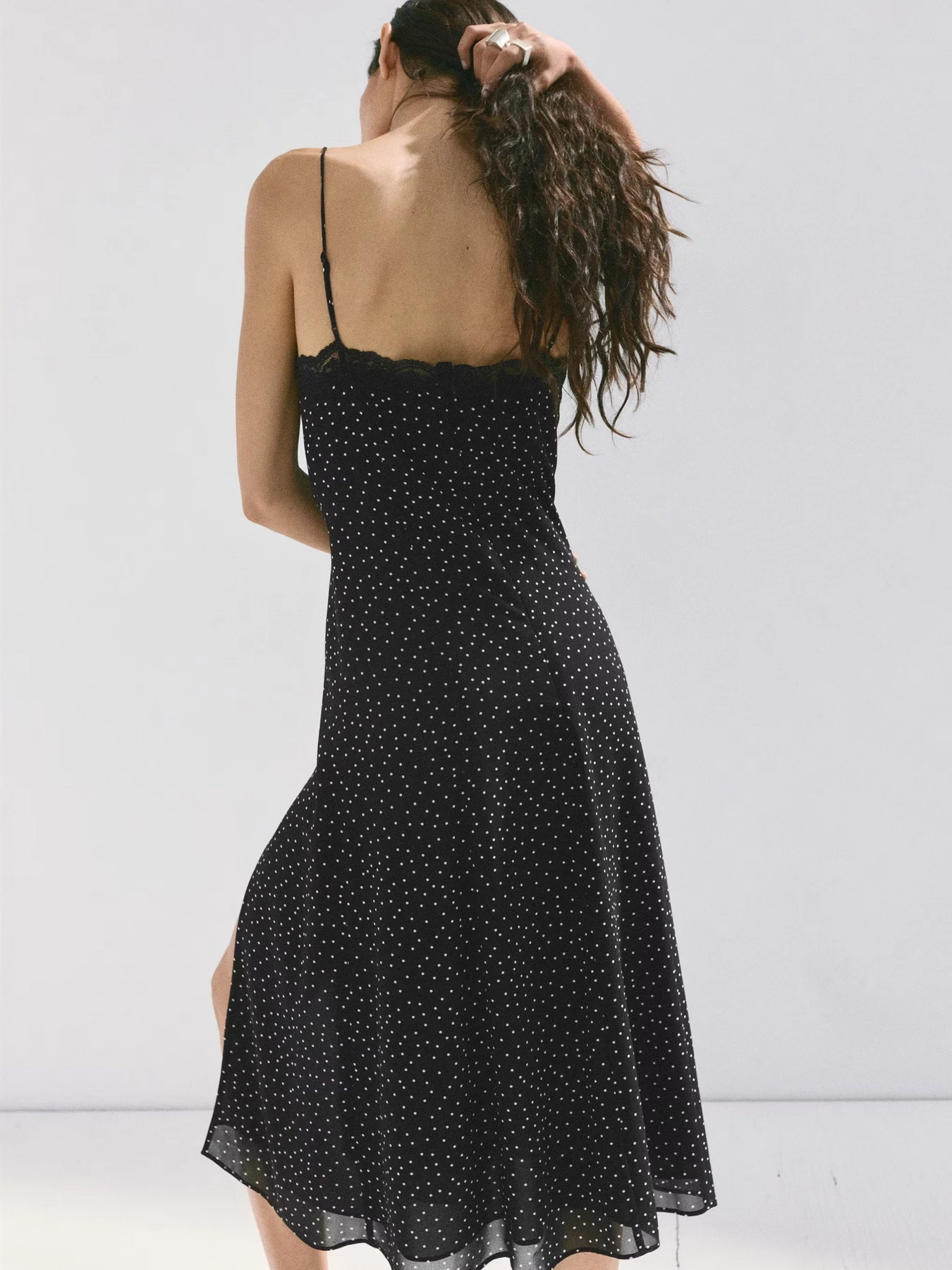 Сукні MANGO модель 37002528_99 Фото