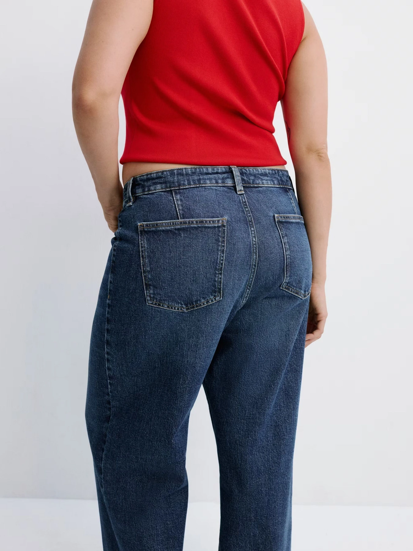 Джинсы MANGO модель 37024082_TO Фото