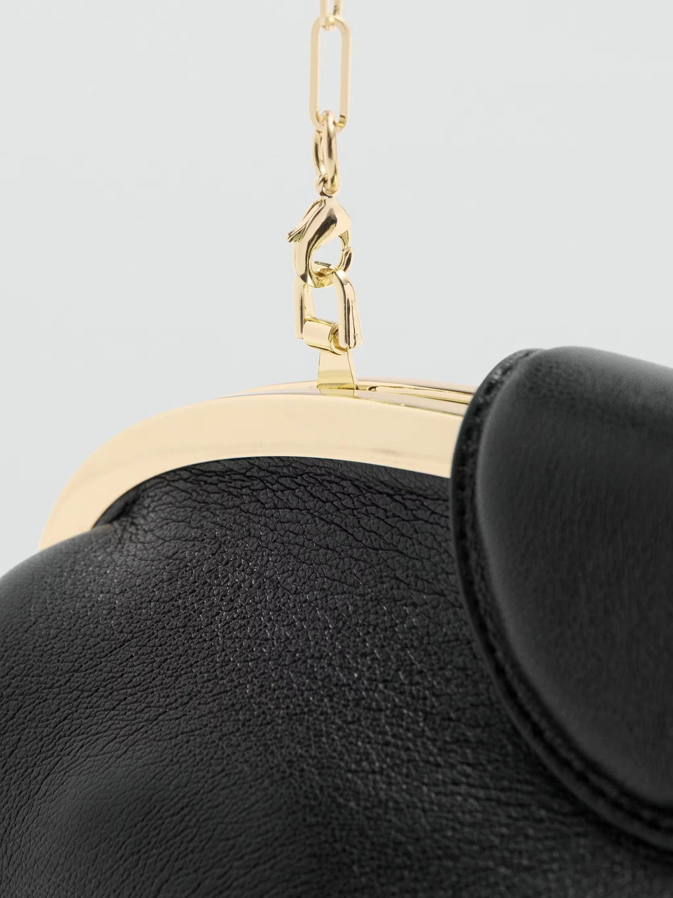Сумки MANGO модель 37022531_99 Сумки MANGO модель 37022531_99 Фото