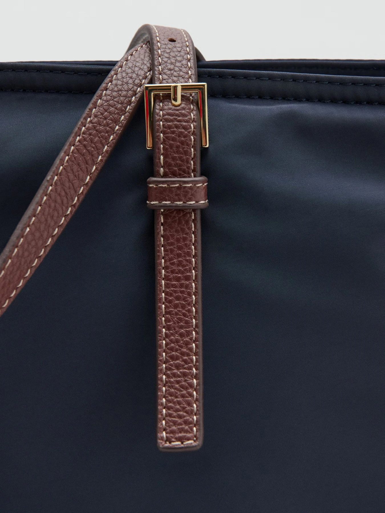 Сумки MANGO модель 37081386_56 Сумки MANGO модель 37081386_56 Фото