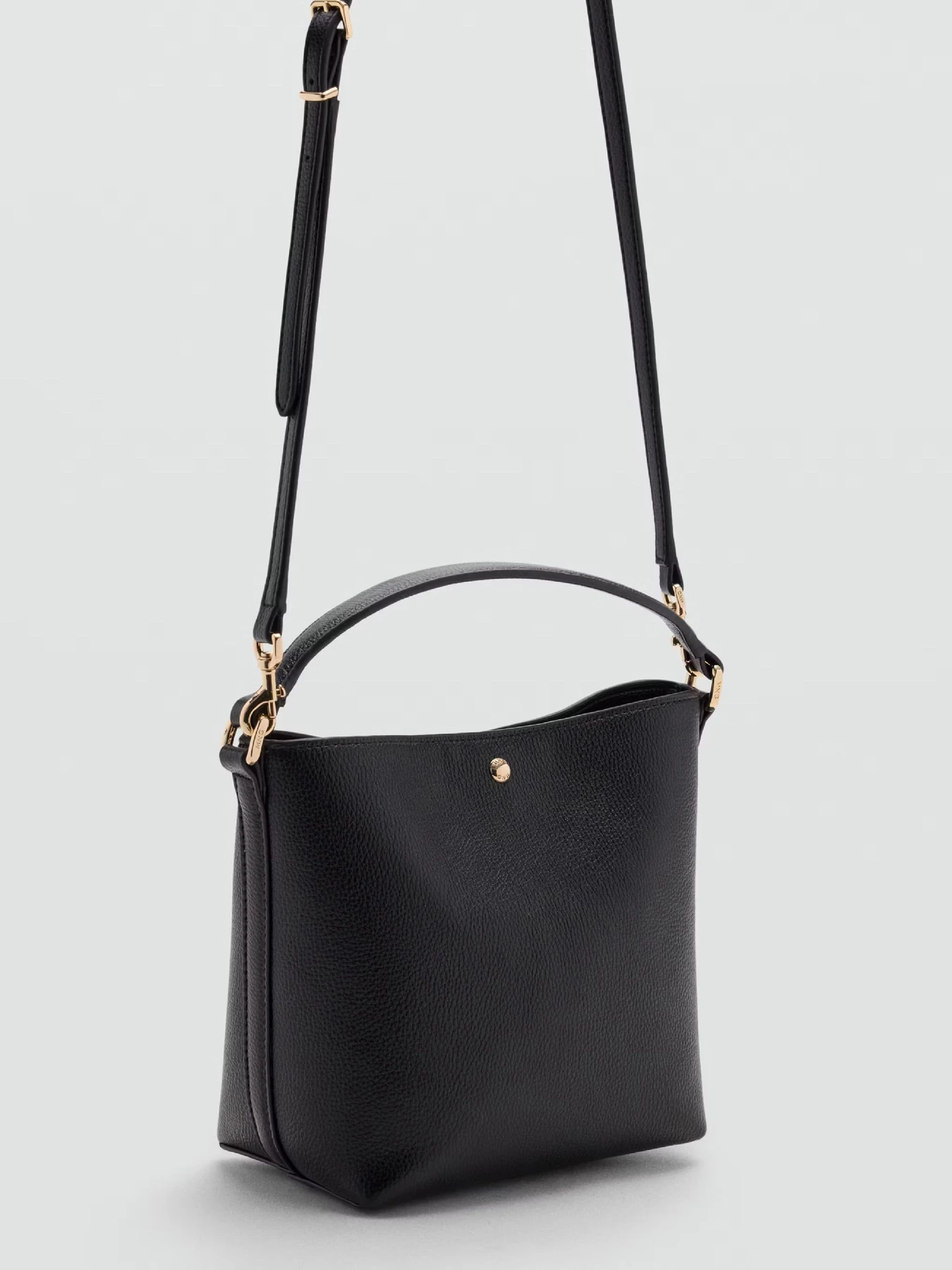 Сумки MANGO модель 37083316_99 Сумки MANGO модель 37083316_99 Фото