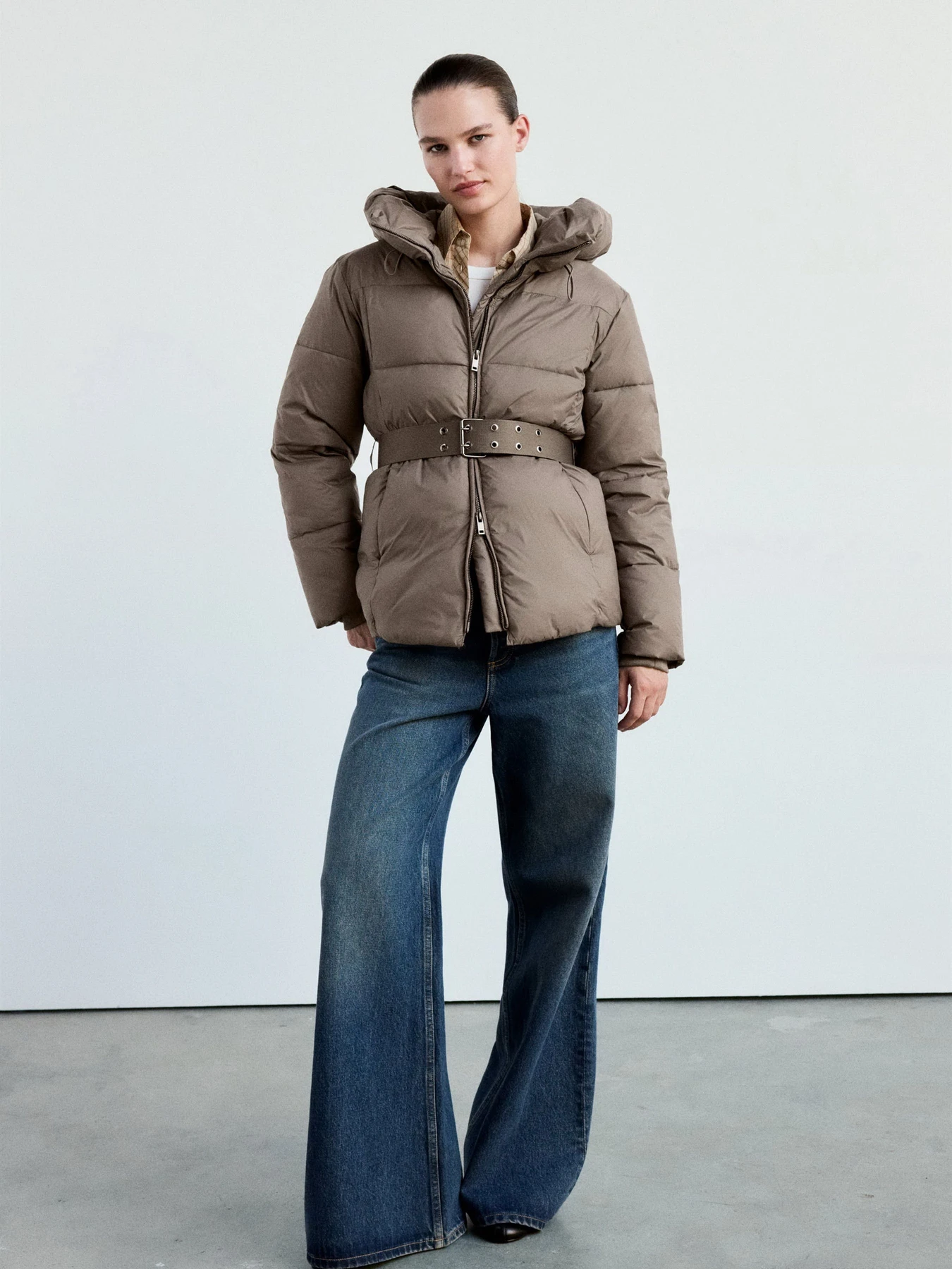 Куртки и дубленки MANGO модель 37064101_34 Куртки и дубленки MANGO модель 37064101_34 Фото