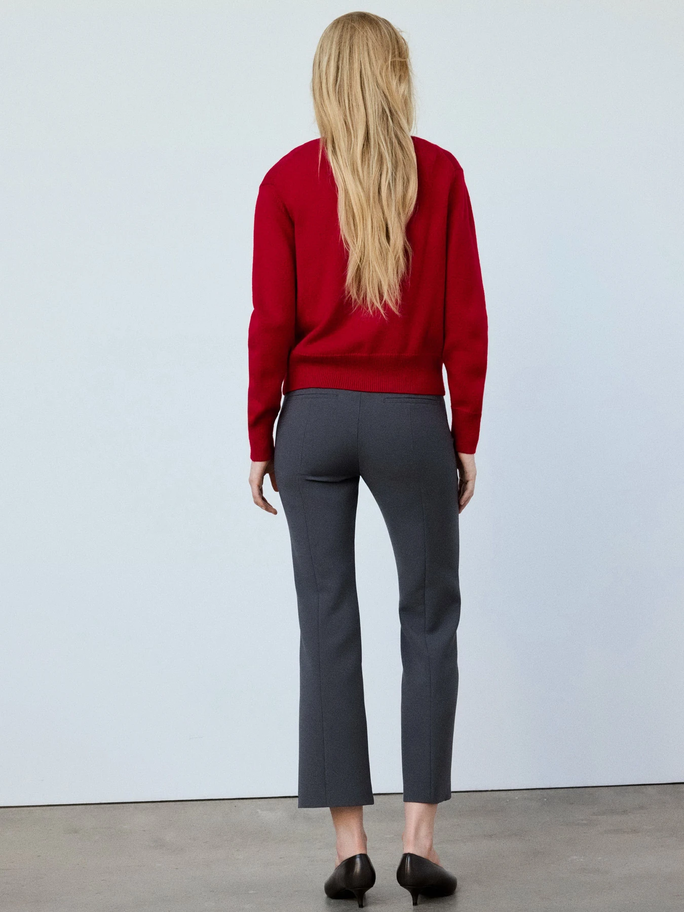 Свитры и кардиганы MANGO модель 37005883_70 Свитры и кардиганы MANGO модель 37005883_70 Фото
