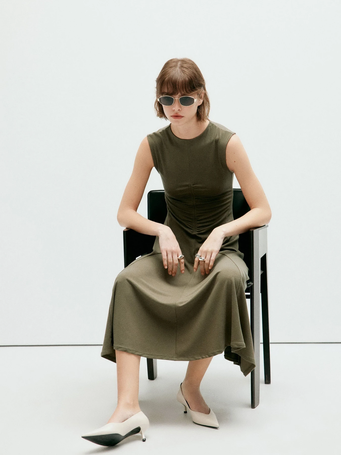Сукні MANGO модель 37074078_37 Сукні MANGO модель 37074078_37 Фото