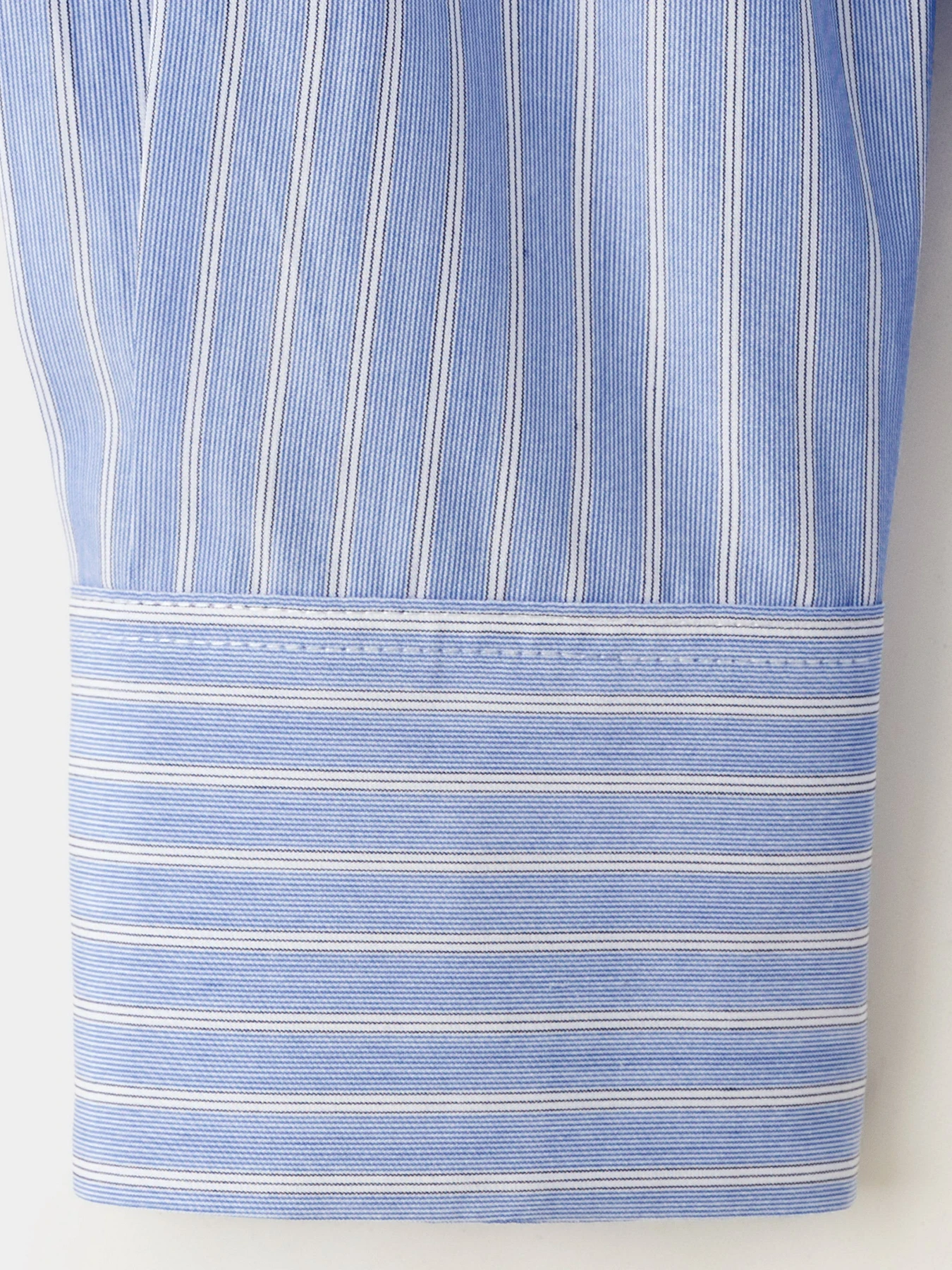 Рубашки MANGO модель 37004079_50 Рубашки MANGO модель 37004079_50 Фото
