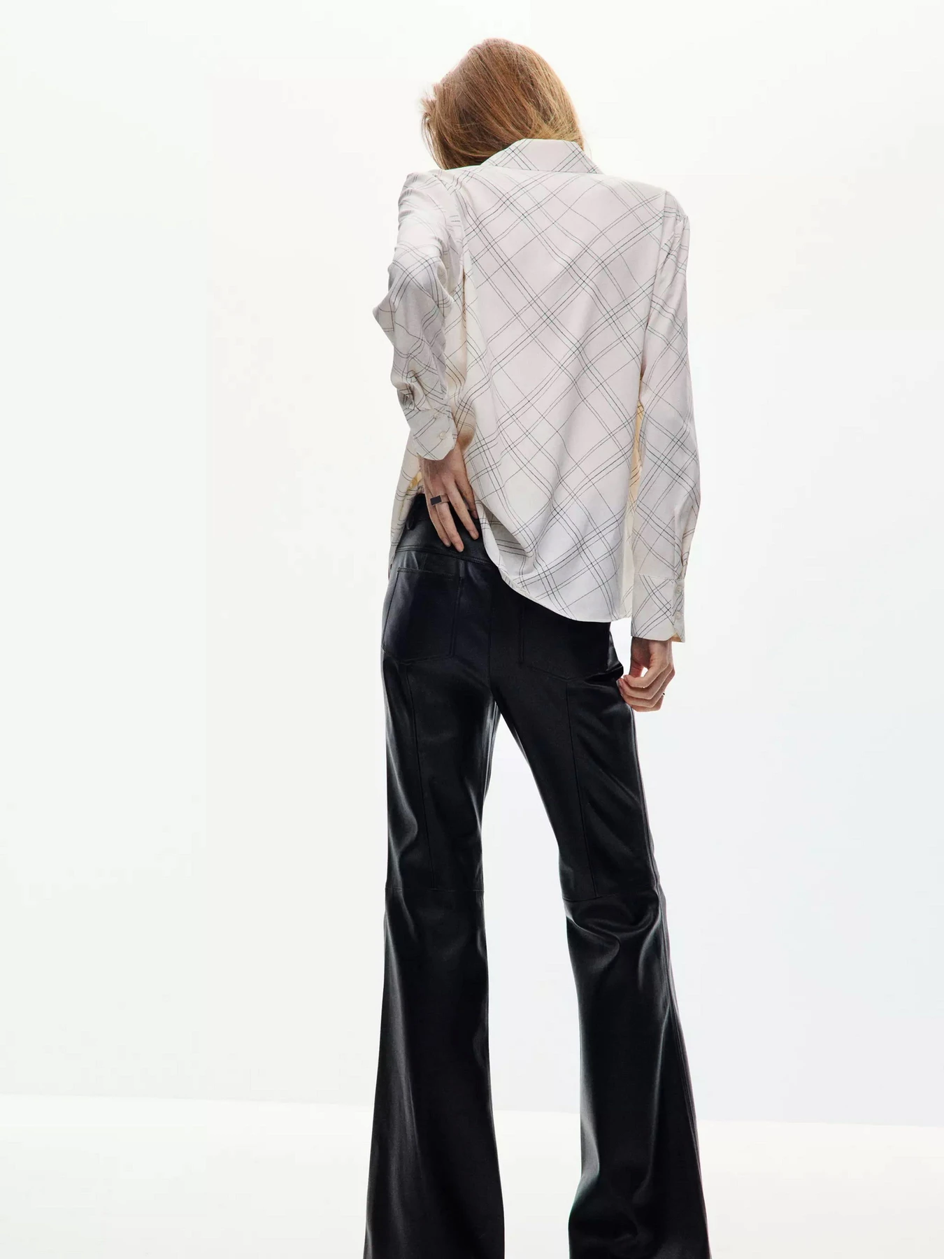 Рубашки MANGO модель 37024071_5 Рубашки MANGO модель 37024071_5 Фото