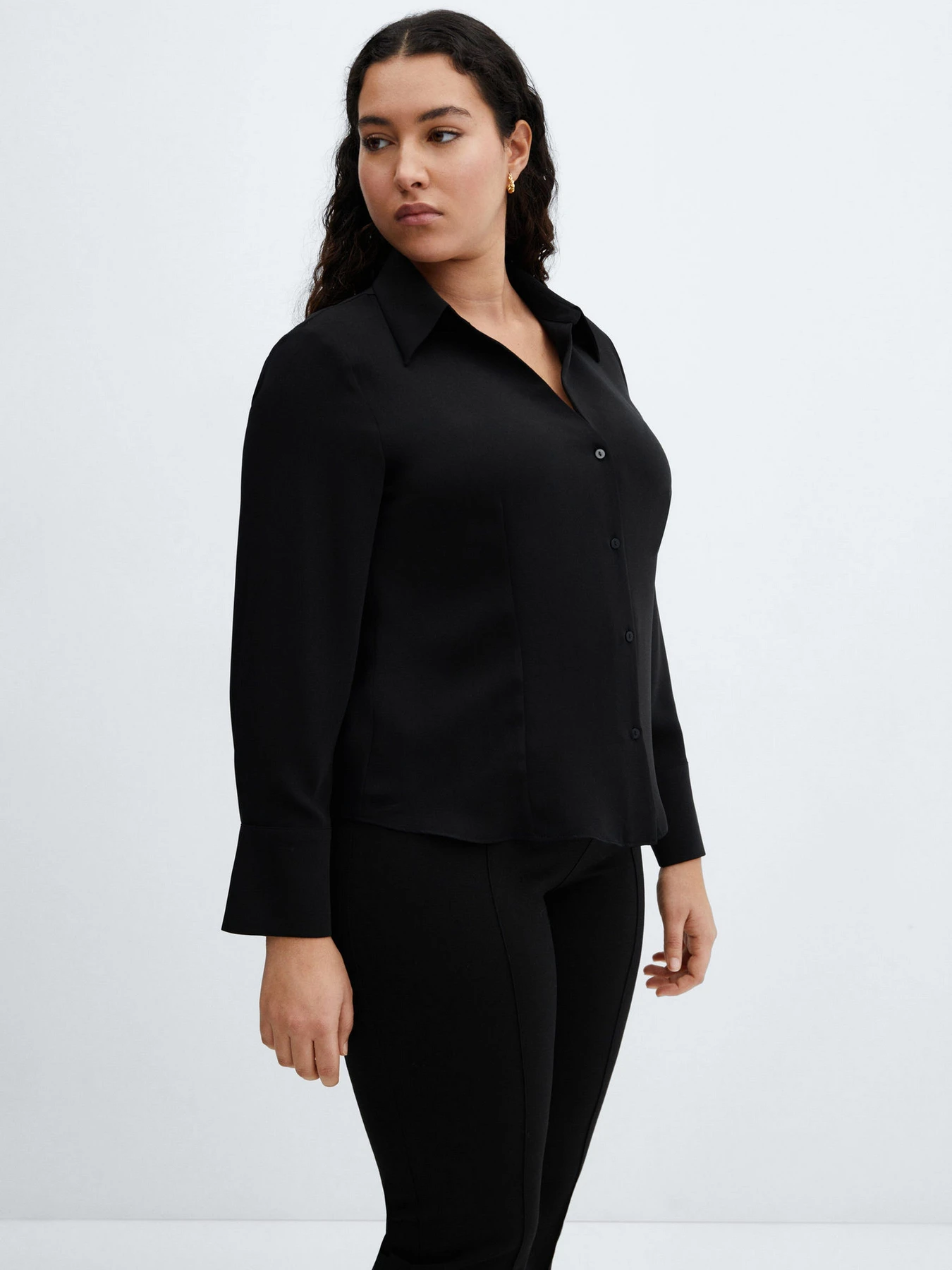 Сорочки MANGO OCHI модель 67073262_99 Сорочки MANGO OCHI модель 67073262_99 Фото