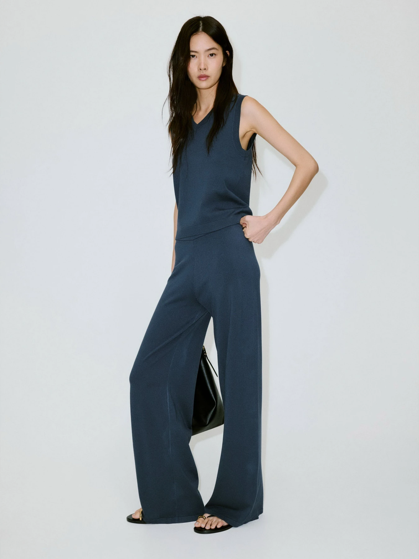 Брюки MANGO модель 37074414_52 Фото