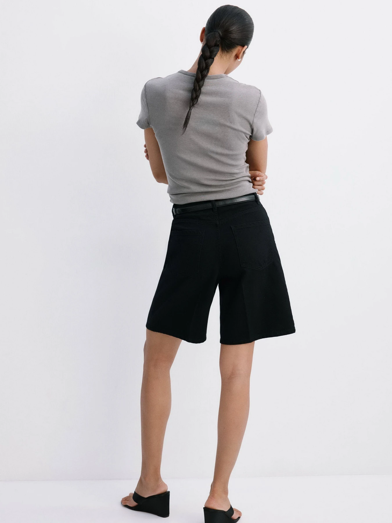 Шорты MANGO модель 37081351_TN Шорты MANGO модель 37081351_TN Фото