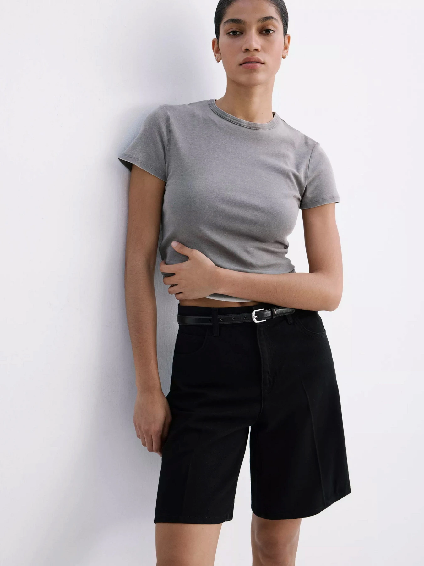 Шорты MANGO модель 37081351_TN Шорты MANGO модель 37081351_TN Фото