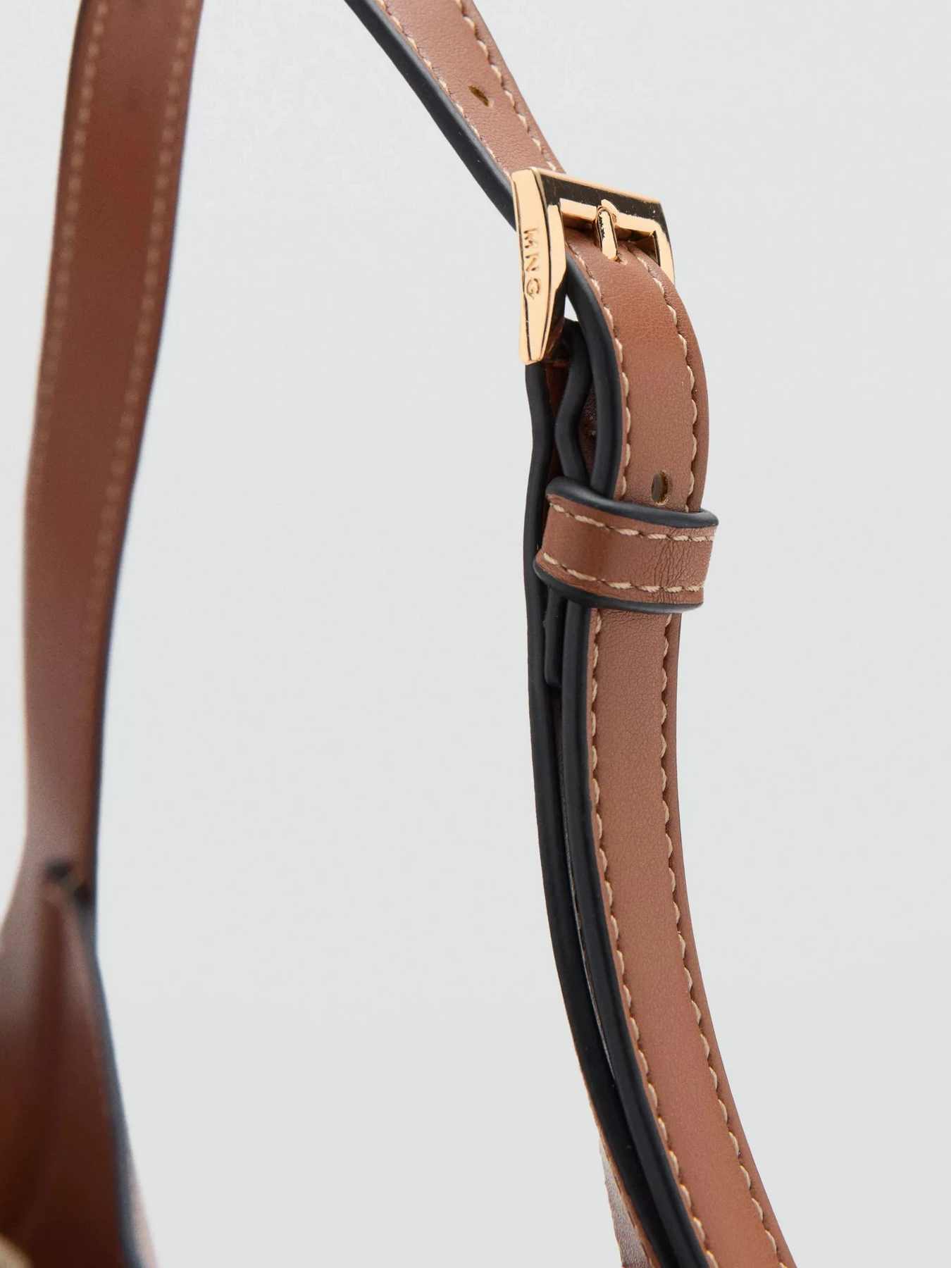 Сумки MANGO ELISE модель 37061335_CU Сумки MANGO ELISE модель 37061335_CU Фото