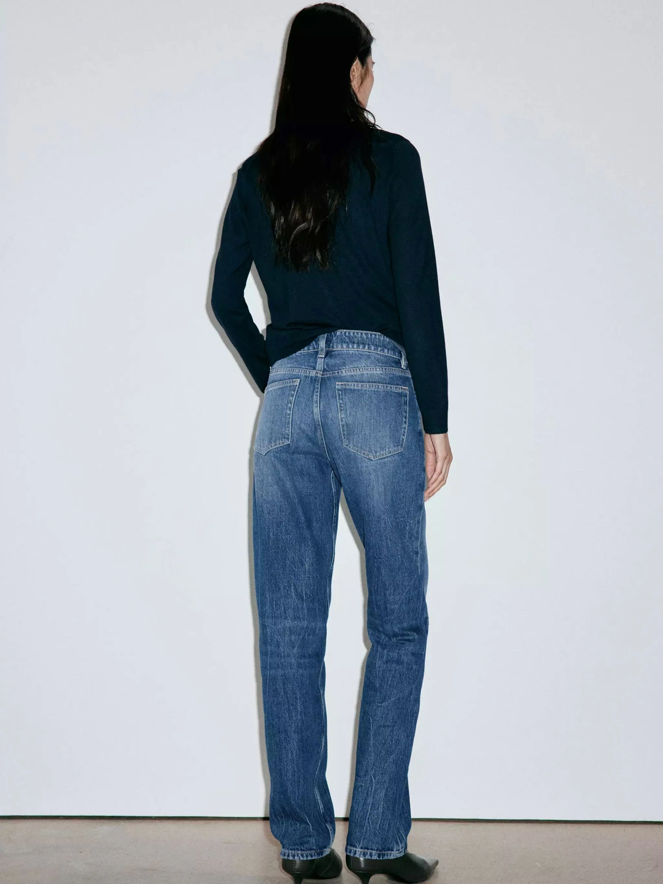 Джинсы MANGO LEO модель 37084801_TO Фото