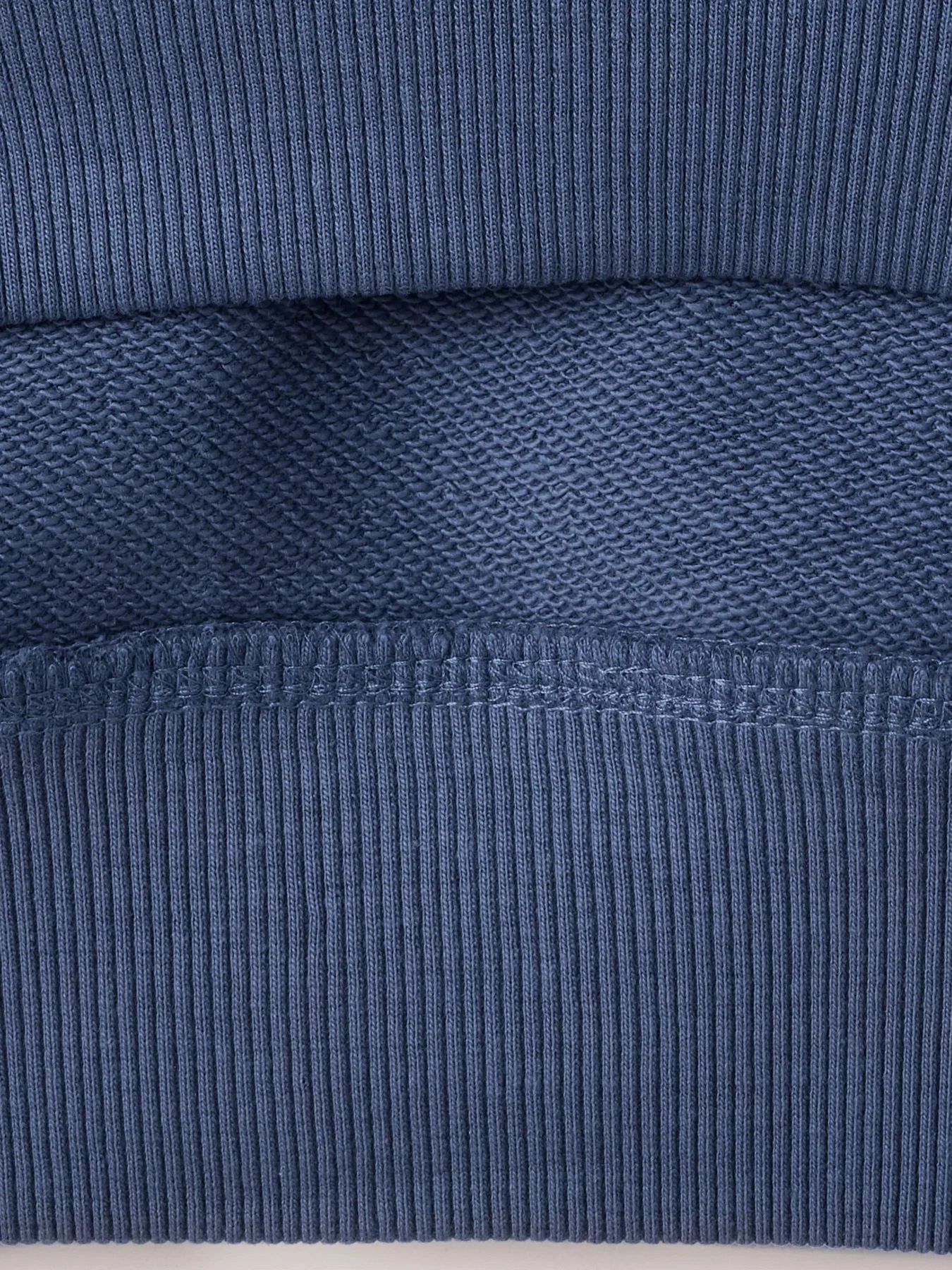 Худі та світшоти MANGO A2CREW модель 37085166_52 Худі та світшоти MANGO A2CREW модель 37085166_52 Фото