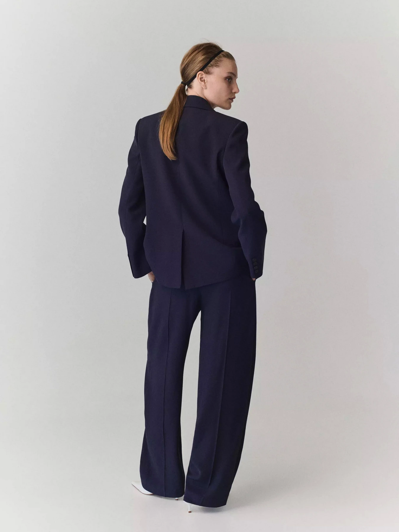 Брюки MANGO NEWARK модель 37064449_65 Фото