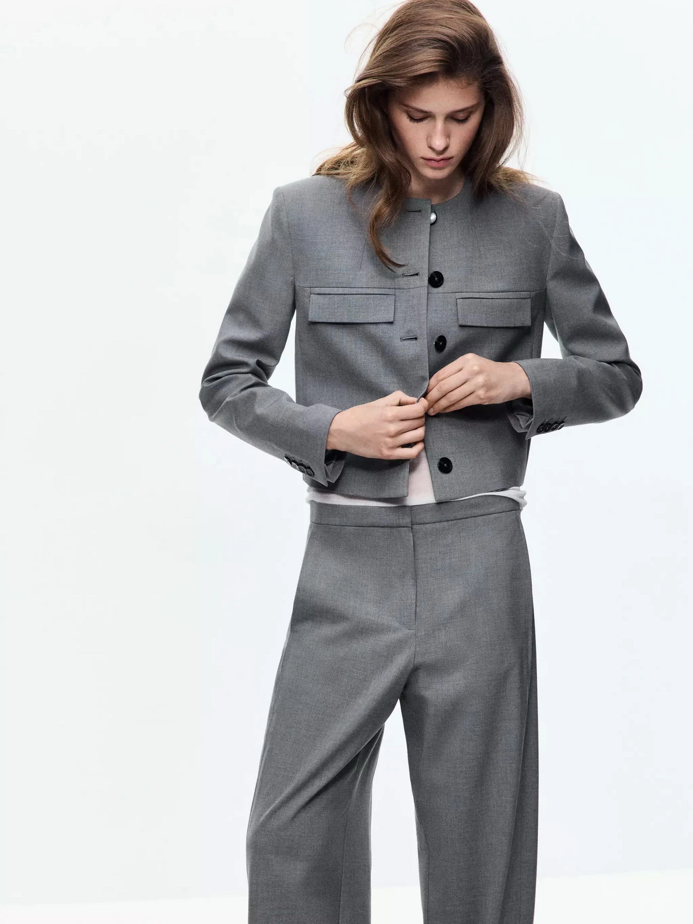 Брюки MANGO MARKER модель 37035883_92 Брюки MANGO MARKER модель 37035883_92 Фото