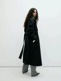 Куртки та дублянки MANGO TRAVIATA модель 37087804_99 Фото