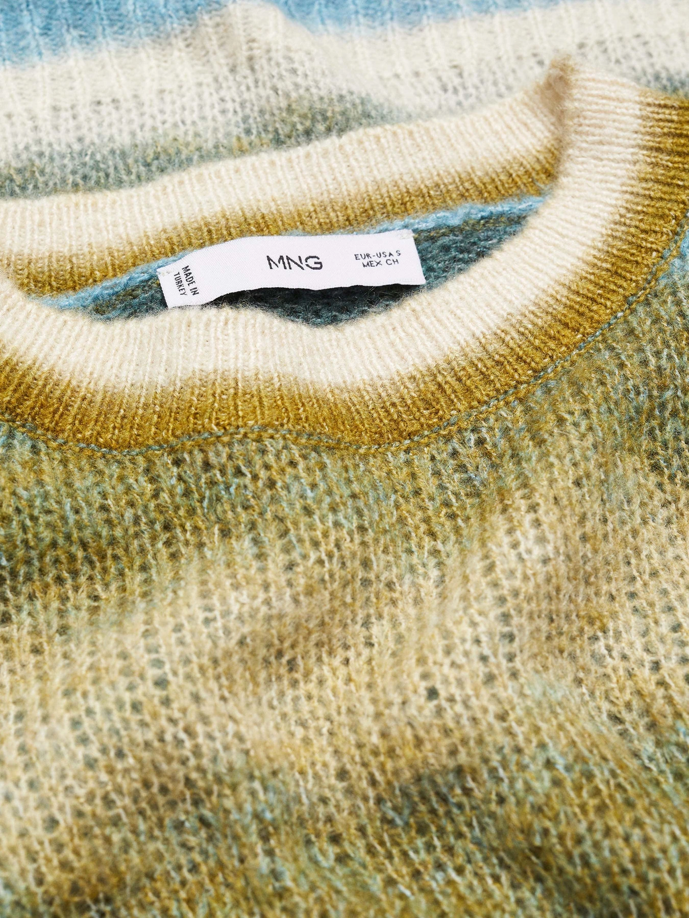 Свитры и кардиганы MANGO Spacedye модель 67084039_36 Фото