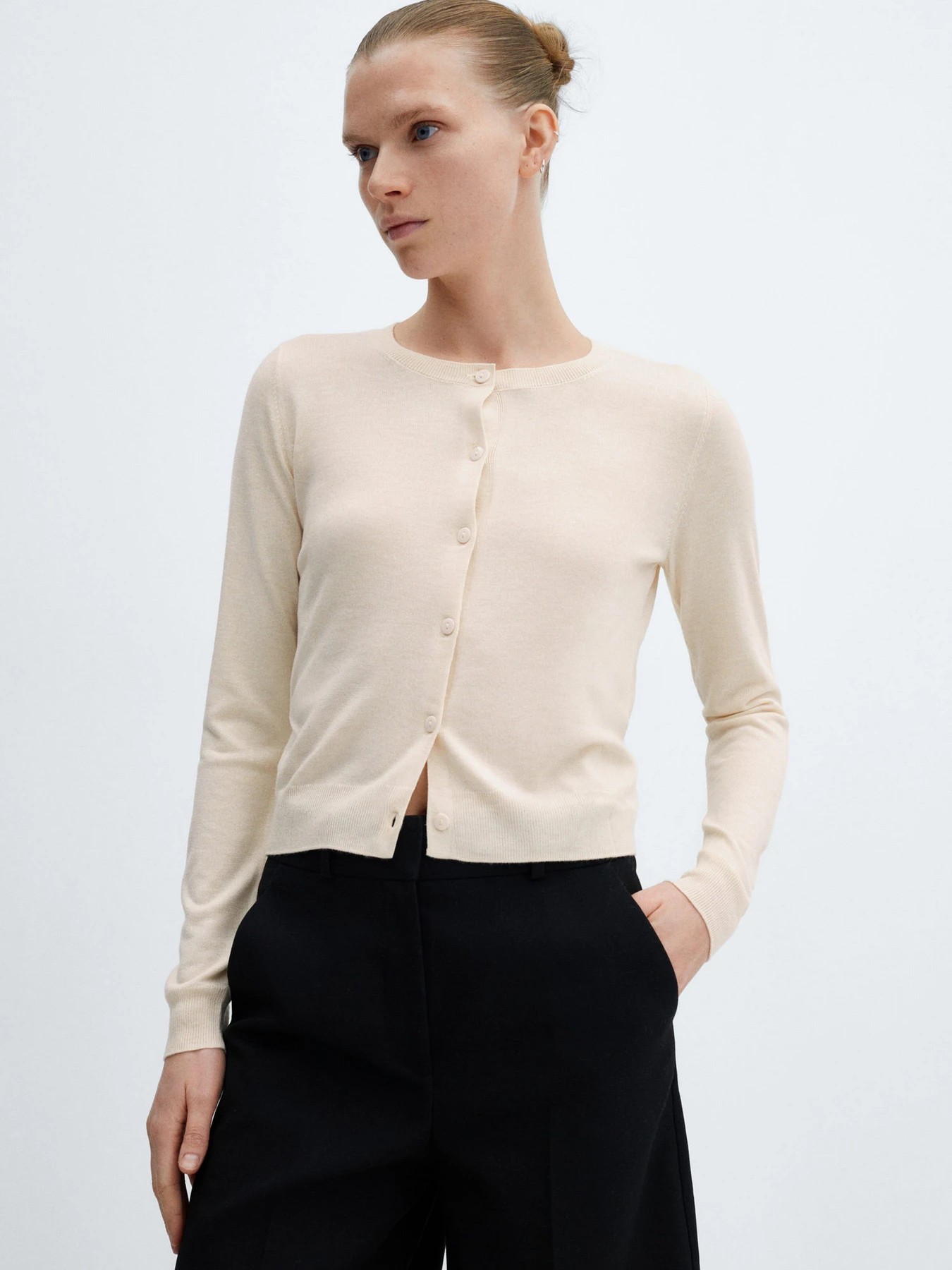 Светри та кардигани MANGO LUKABOB модель 67074047_5 Светри та кардигани MANGO LUKABOB модель 67074047_5 Фото