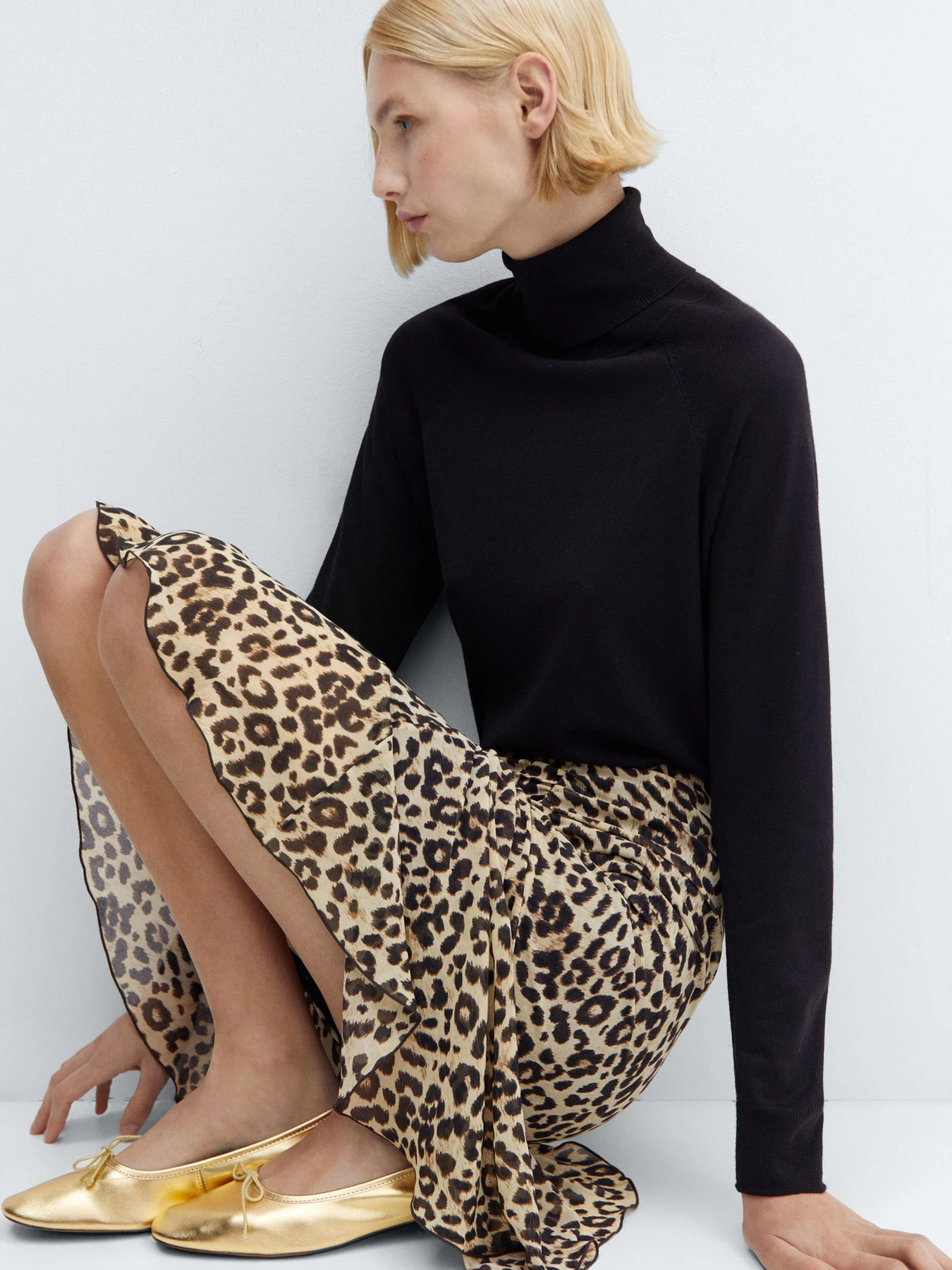 Юбки MANGO LEO модель 67084029_99 Юбки MANGO LEO модель 67084029_99 Фото