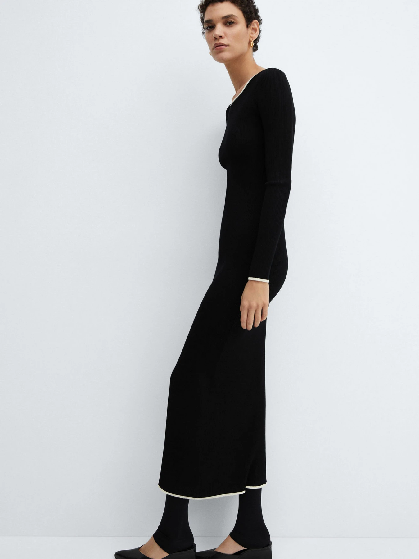 Сукні MANGO Shadowin модель 67084043_99 Сукні MANGO Shadowin модель 67084043_99 Фото
