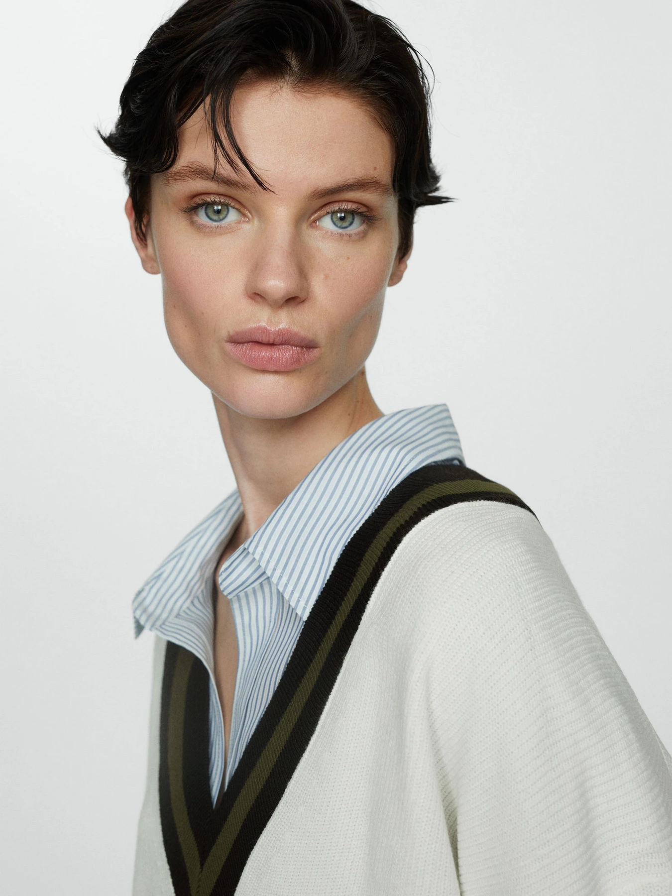 Светри та кардигани MANGO College модель 67007147_5 Светри та кардигани MANGO College модель 67007147_5 Фото