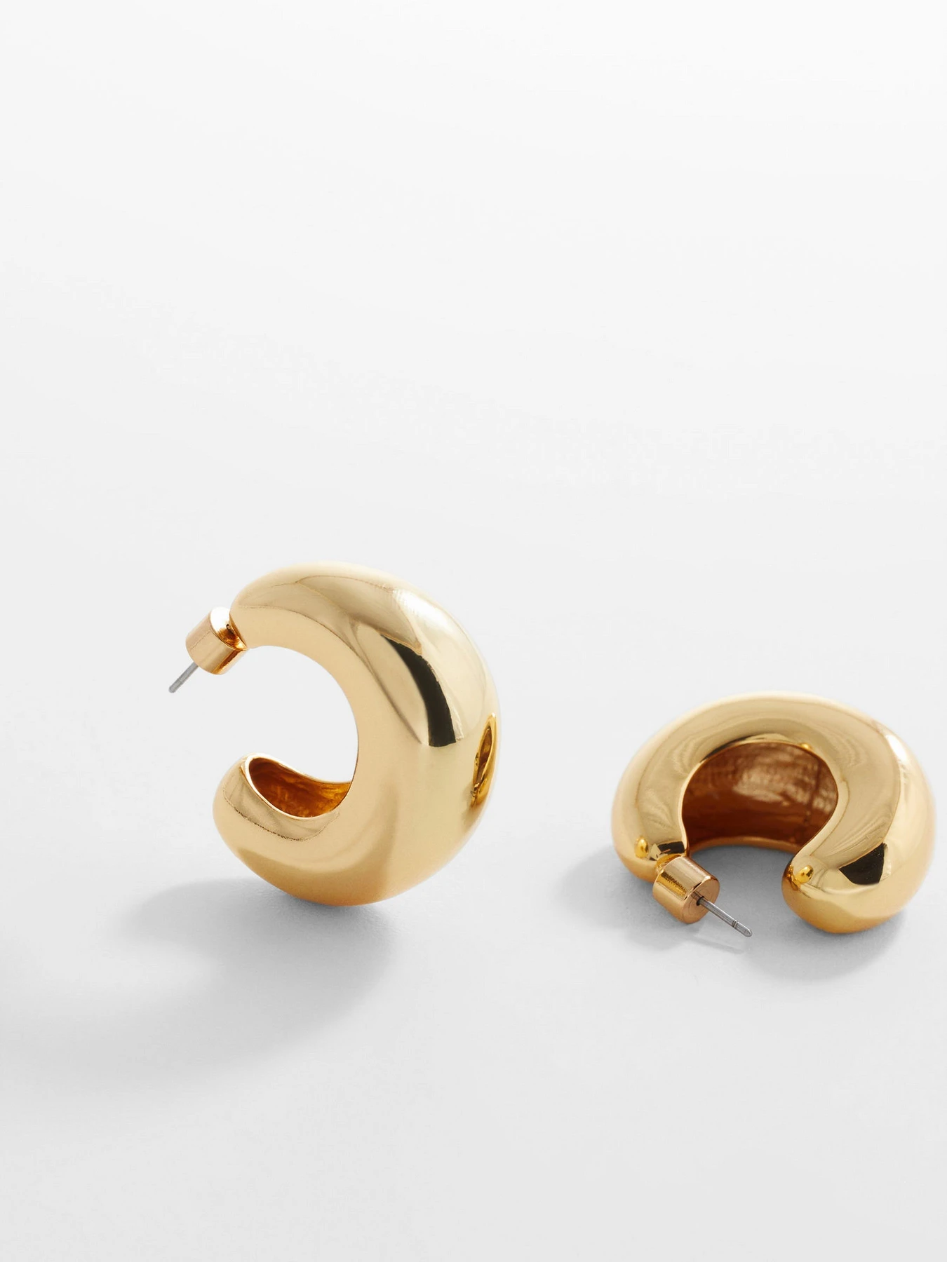 Серьги-гвоздики MANGO модель 67000452_OR Серьги-гвоздики MANGO модель 67000452_OR Фото