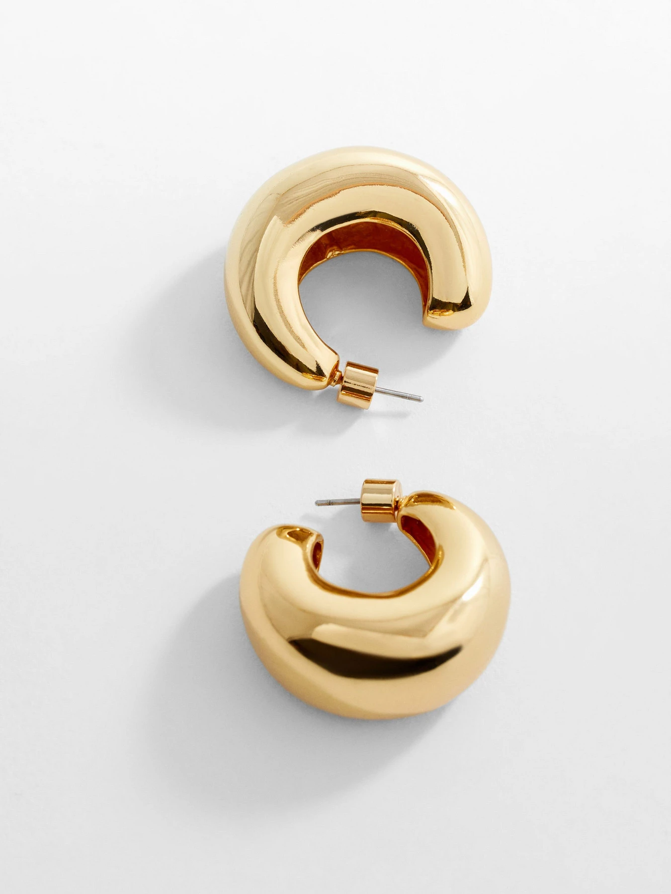 Серьги-гвоздики MANGO модель 67000452_OR Серьги-гвоздики MANGO модель 67000452_OR Фото