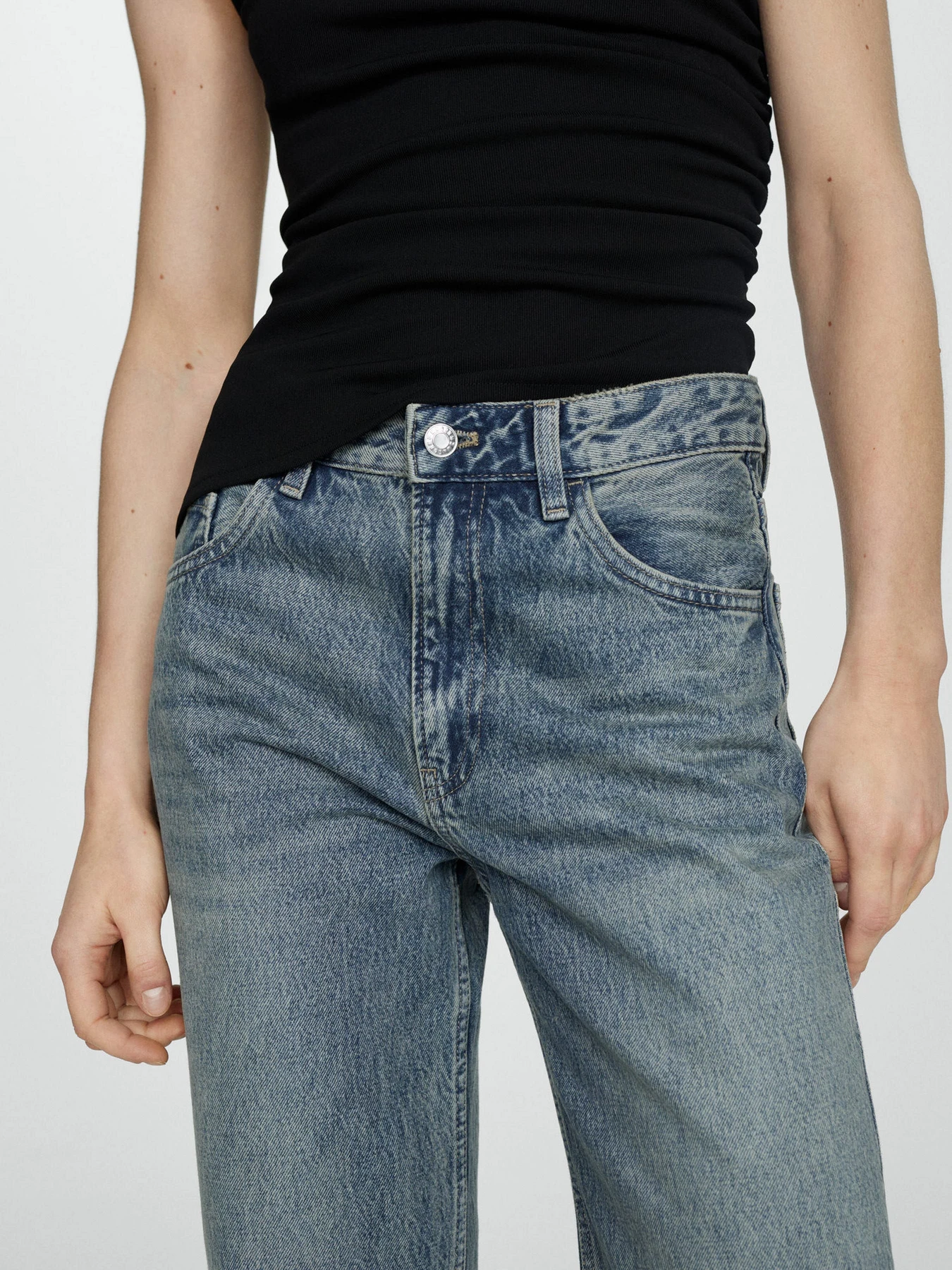 Джинси MANGO MIAMI модель 67015753_DI Фото