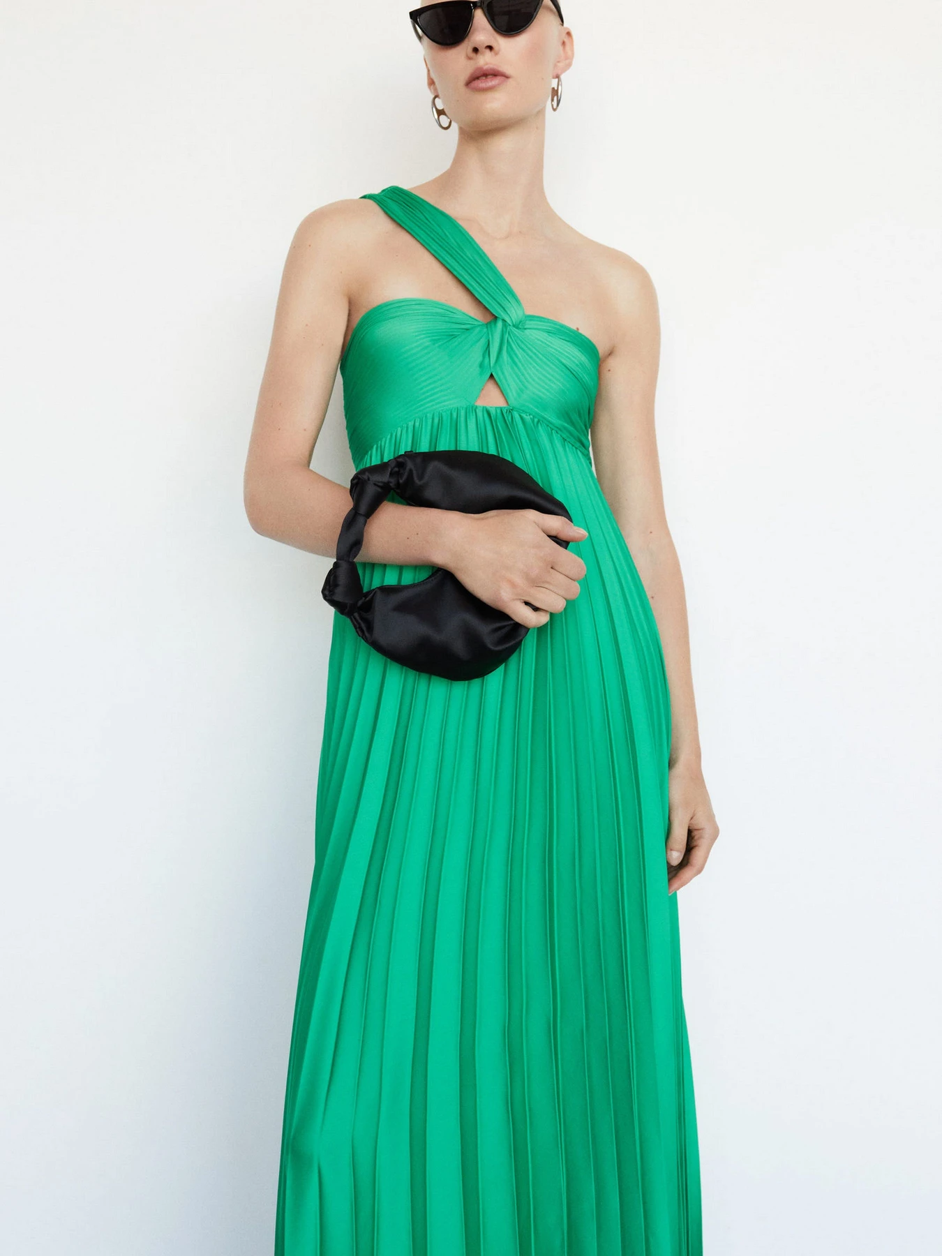 Сумки MANGO модель 67026746_99 Сумки MANGO модель 67026746_99 Фото