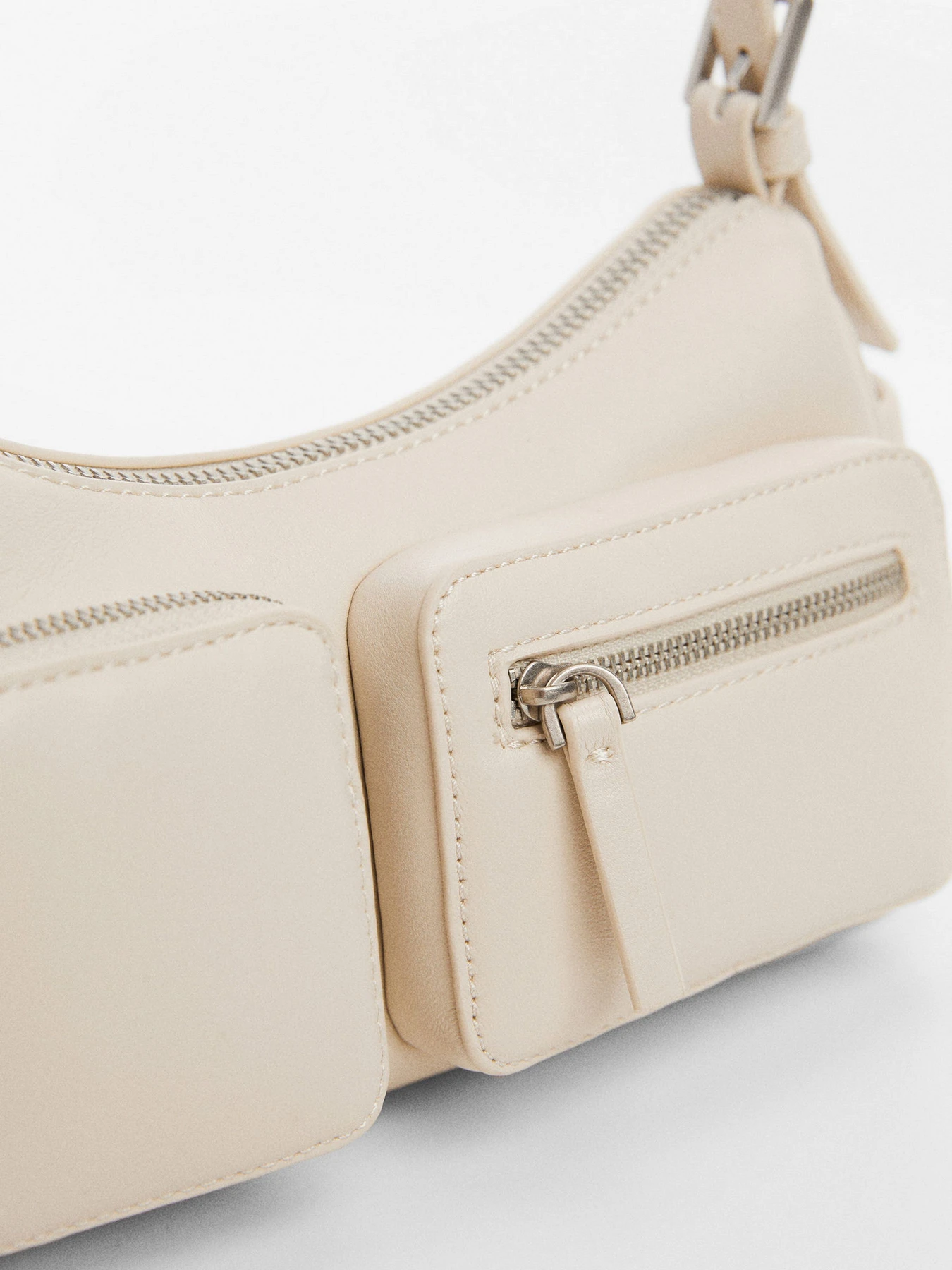 Сумки MANGO модель 67066042_1 Сумки MANGO модель 67066042_1 Фото